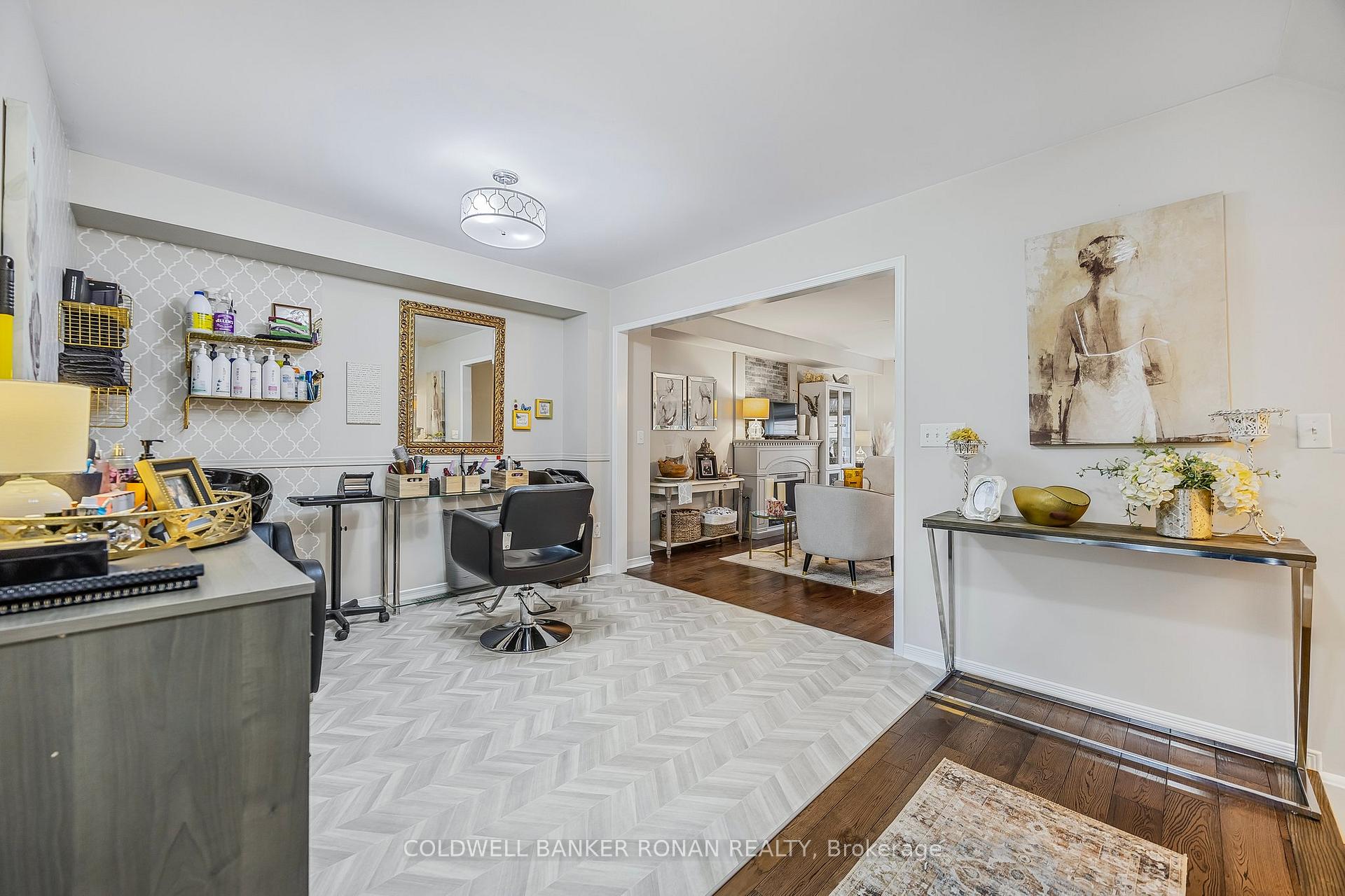 Photo 6 of 51 Ruthven Crescent, New Tecumseth, Alliston — HOMEH