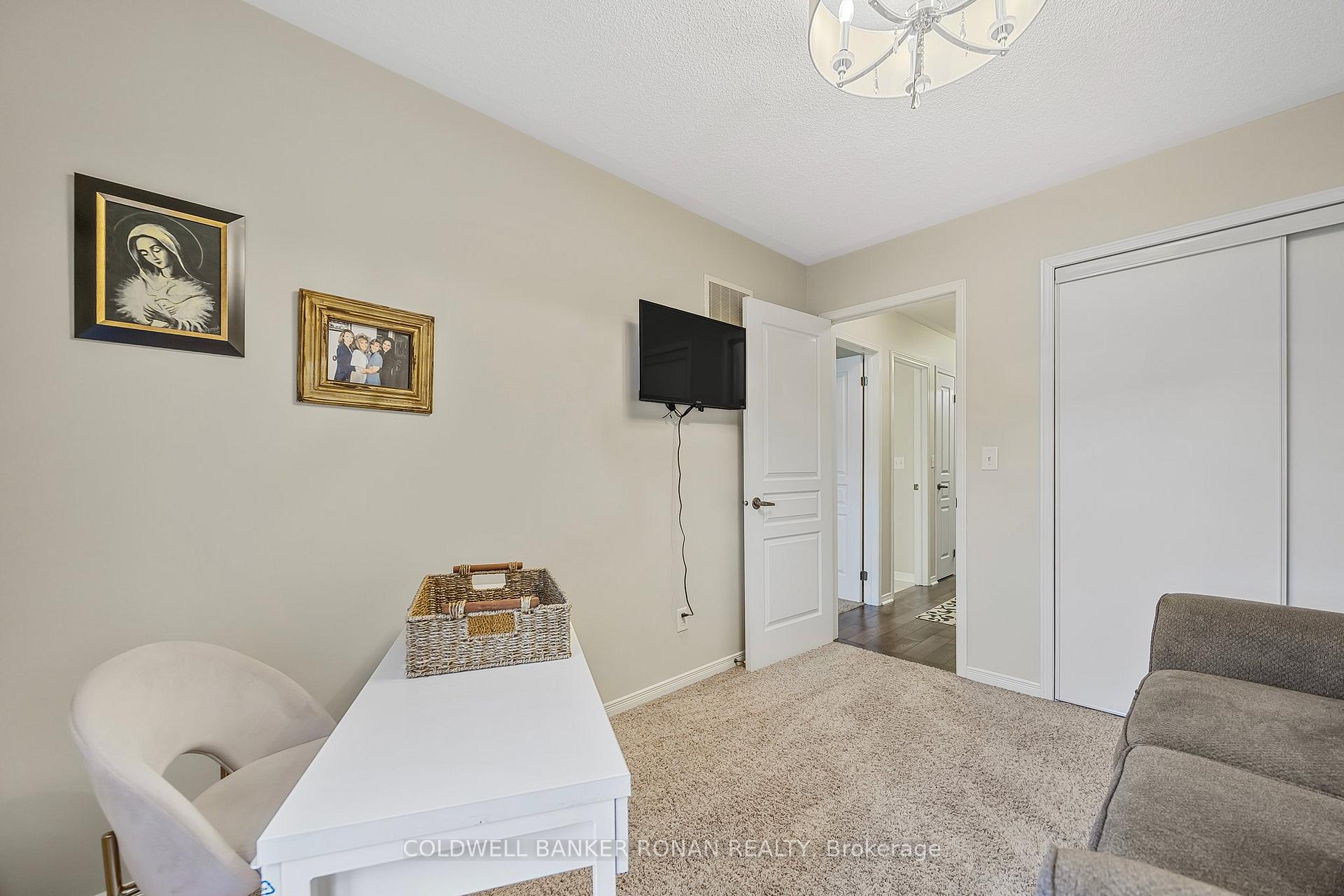 Photo 19 of 51 Ruthven Crescent, New Tecumseth, Alliston — HOMEH