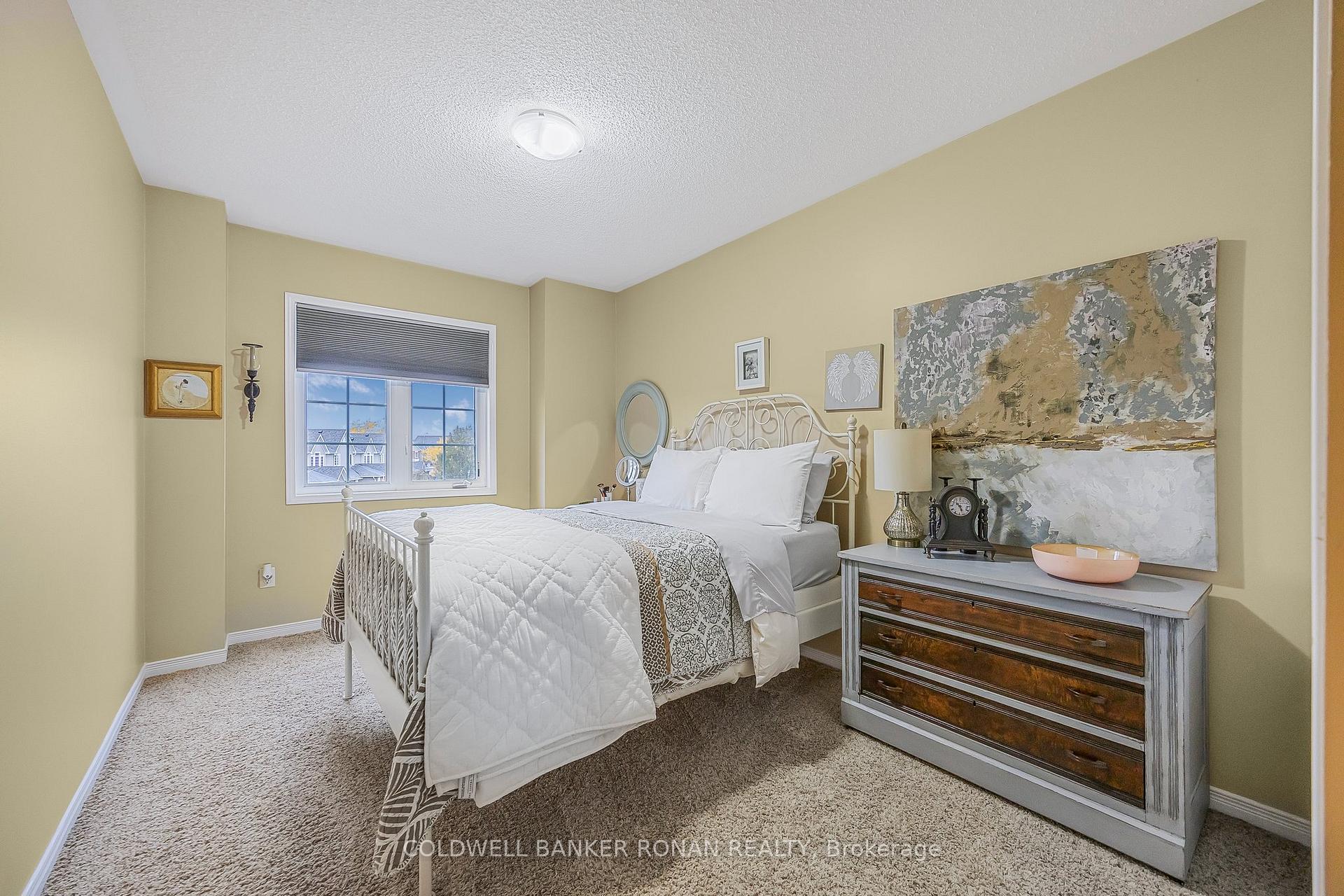 Photo 20 of 51 Ruthven Crescent, New Tecumseth, Alliston — HOMEH