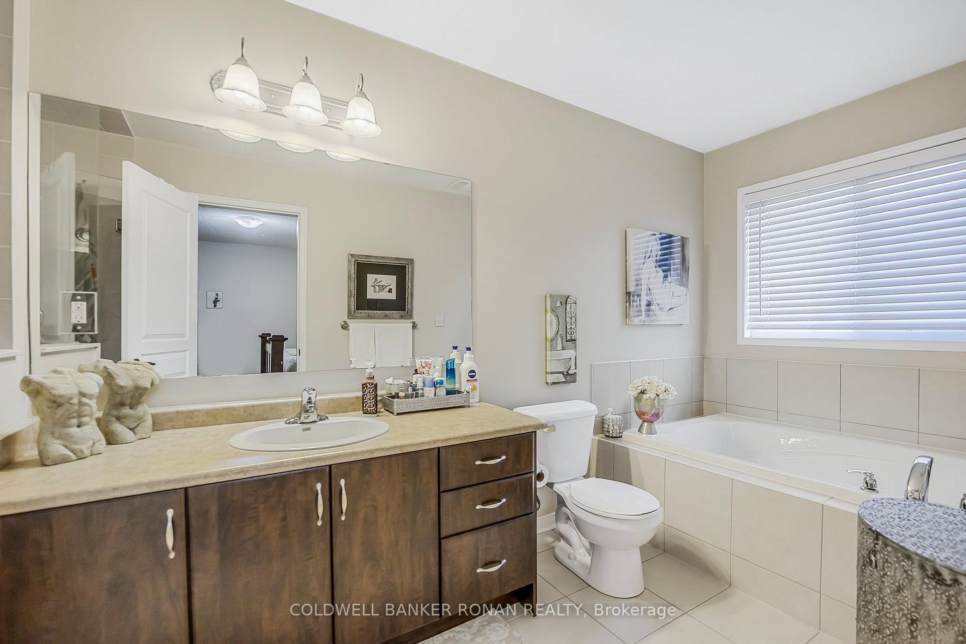 Photo 28 of 51 Ruthven Crescent, New Tecumseth, Alliston — HOMEH
