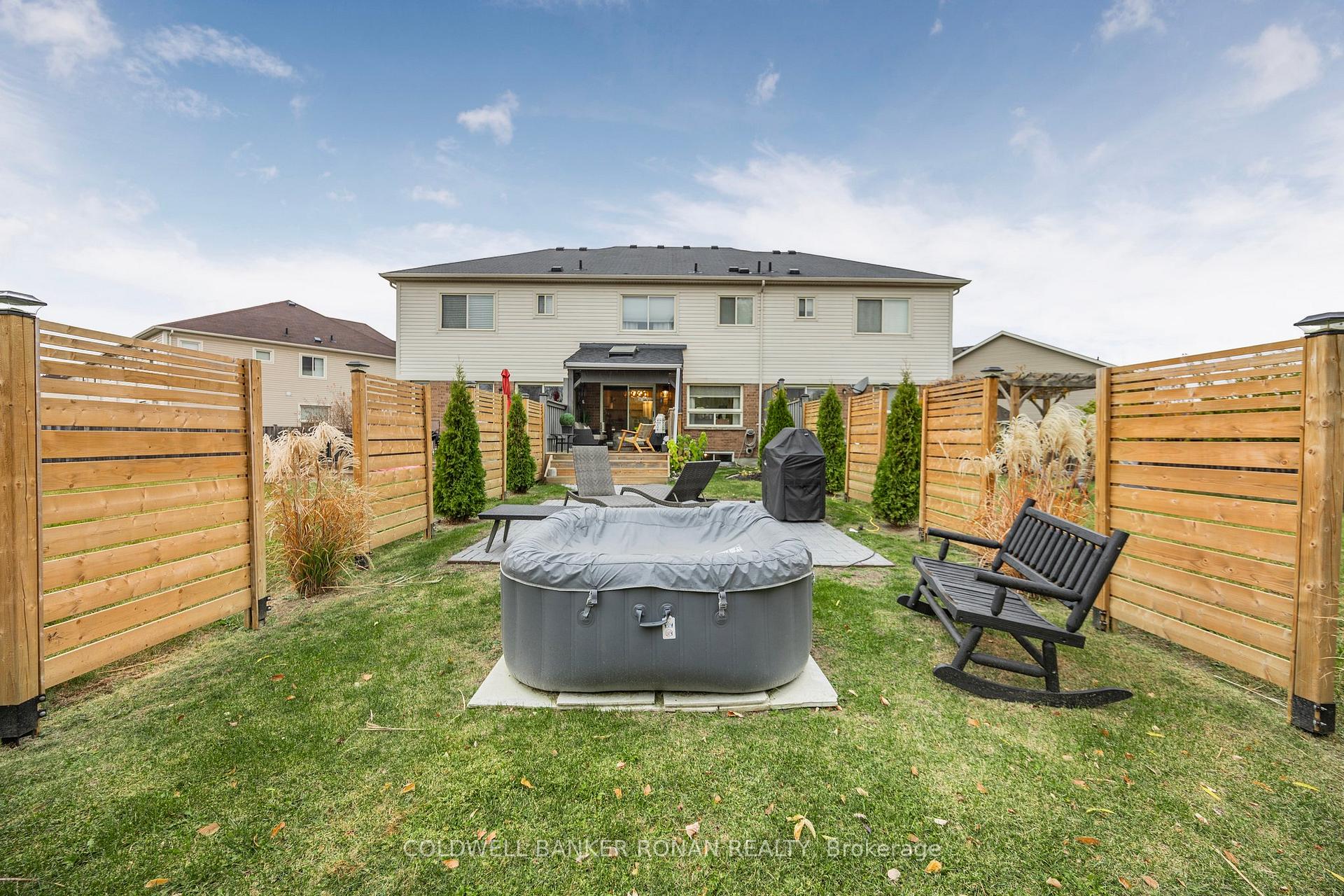 Photo 34 of 51 Ruthven Crescent, New Tecumseth, Alliston — HOMEH