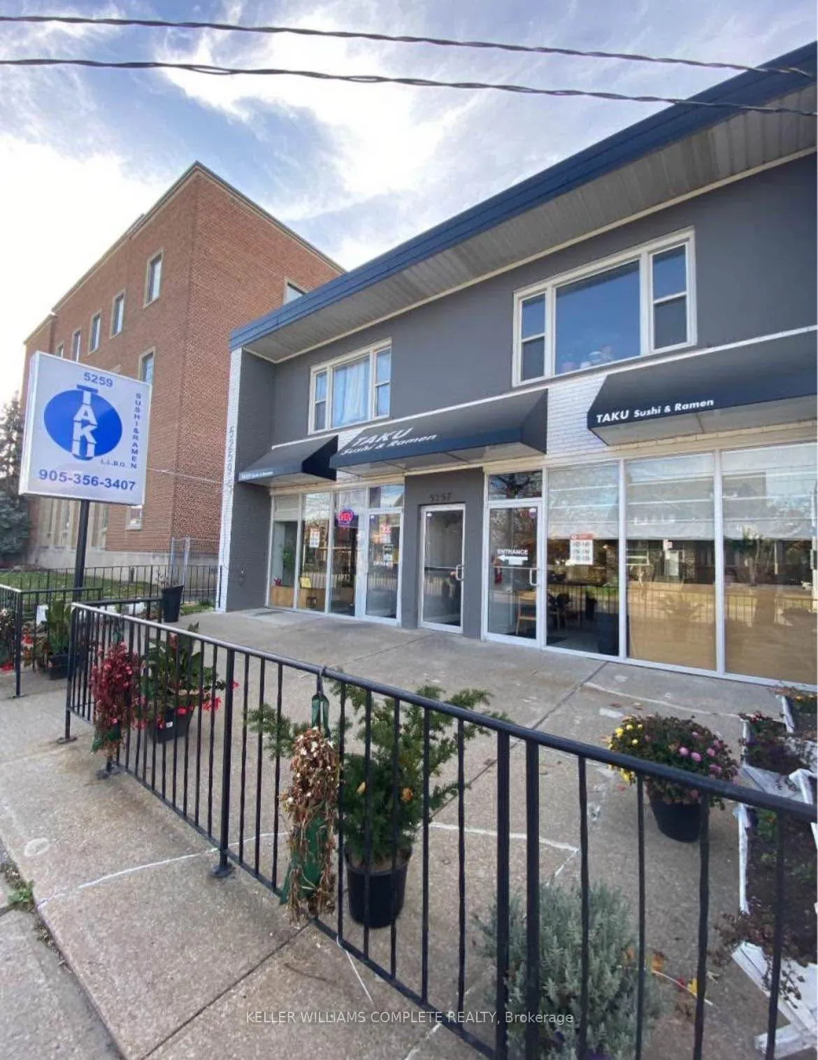 Front of Unit 4, 5257 Victoria Avenue