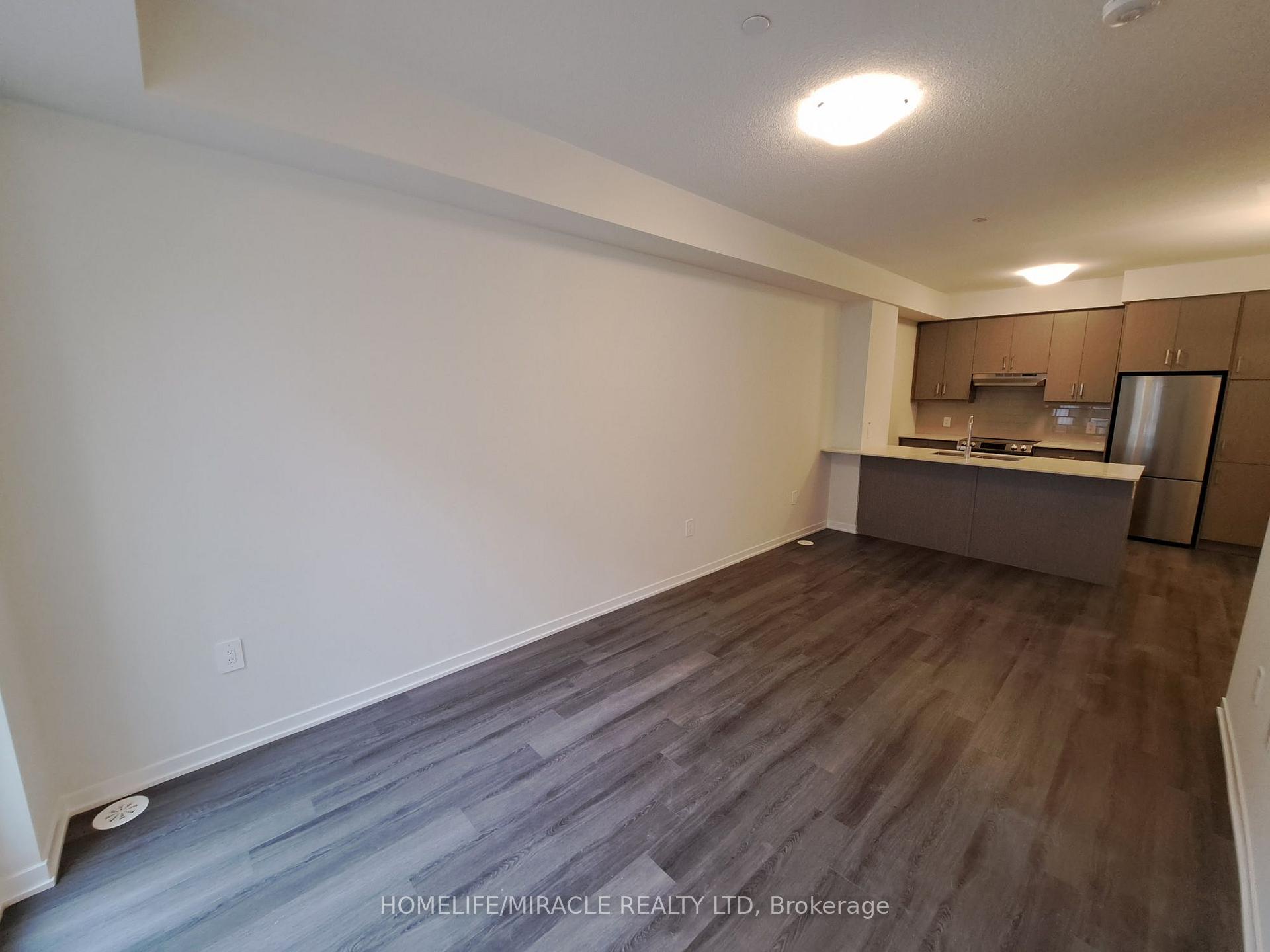 Photo 2 of Unit TH537, 250 Interchange Crescent, Vaughan, Vaughan Corporate Centre — HOMEH
