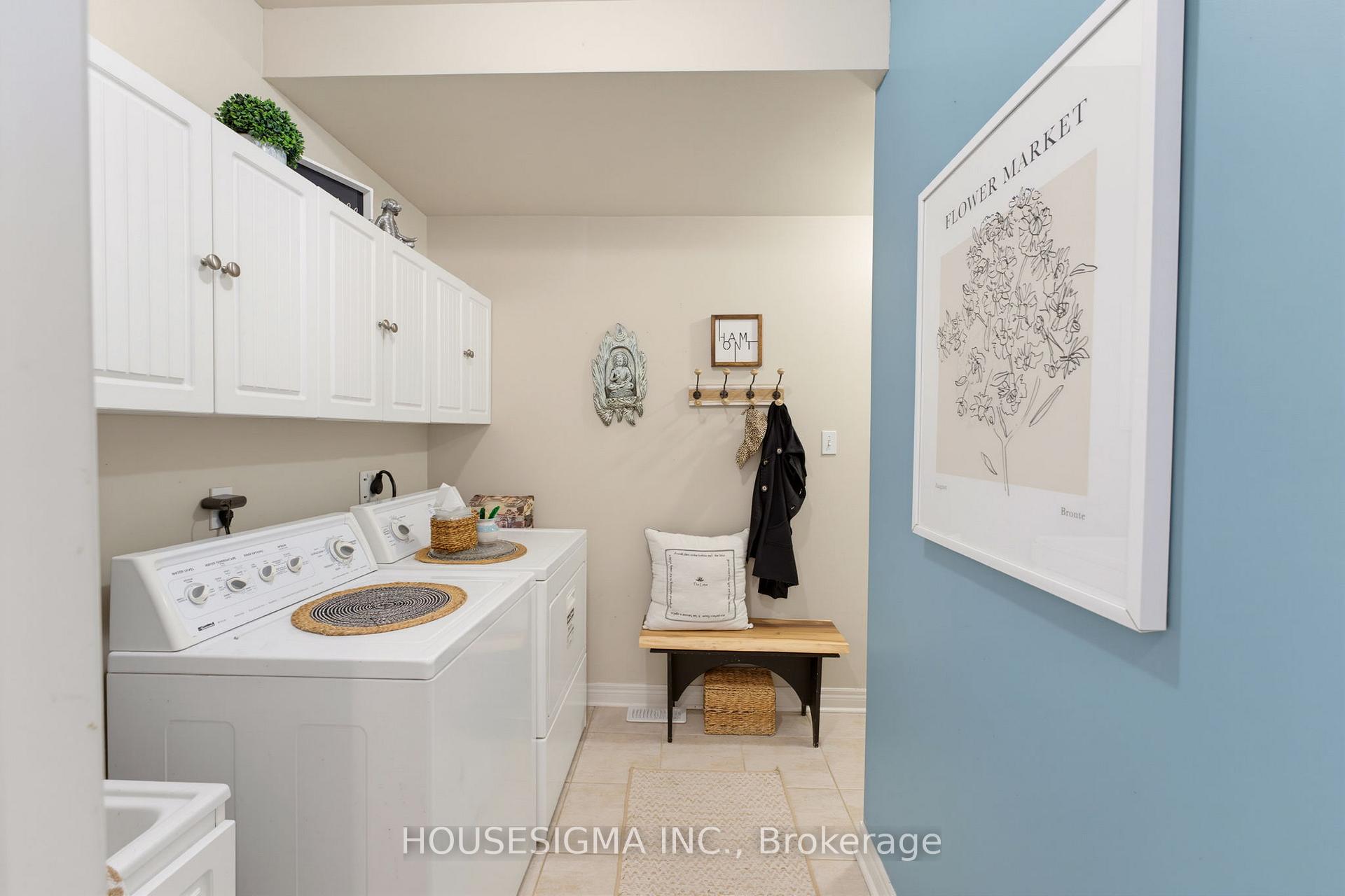 Photo 15 of 103 Thoroughbred Boulevard, Hamilton, Meadowlands — HOMEH