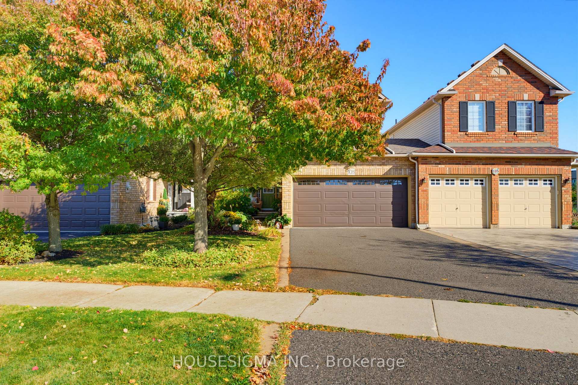 Photo 40 of 103 Thoroughbred Boulevard, Hamilton, Meadowlands — HOMEH