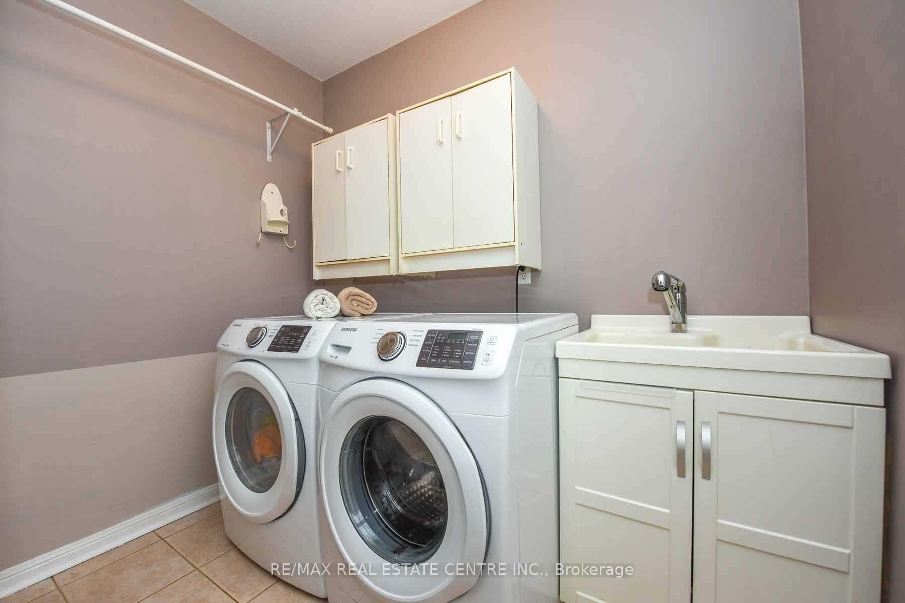 Photo 20 of 764 Avocado Crescent, Mississauga, Meadowvale Village — HOMEH