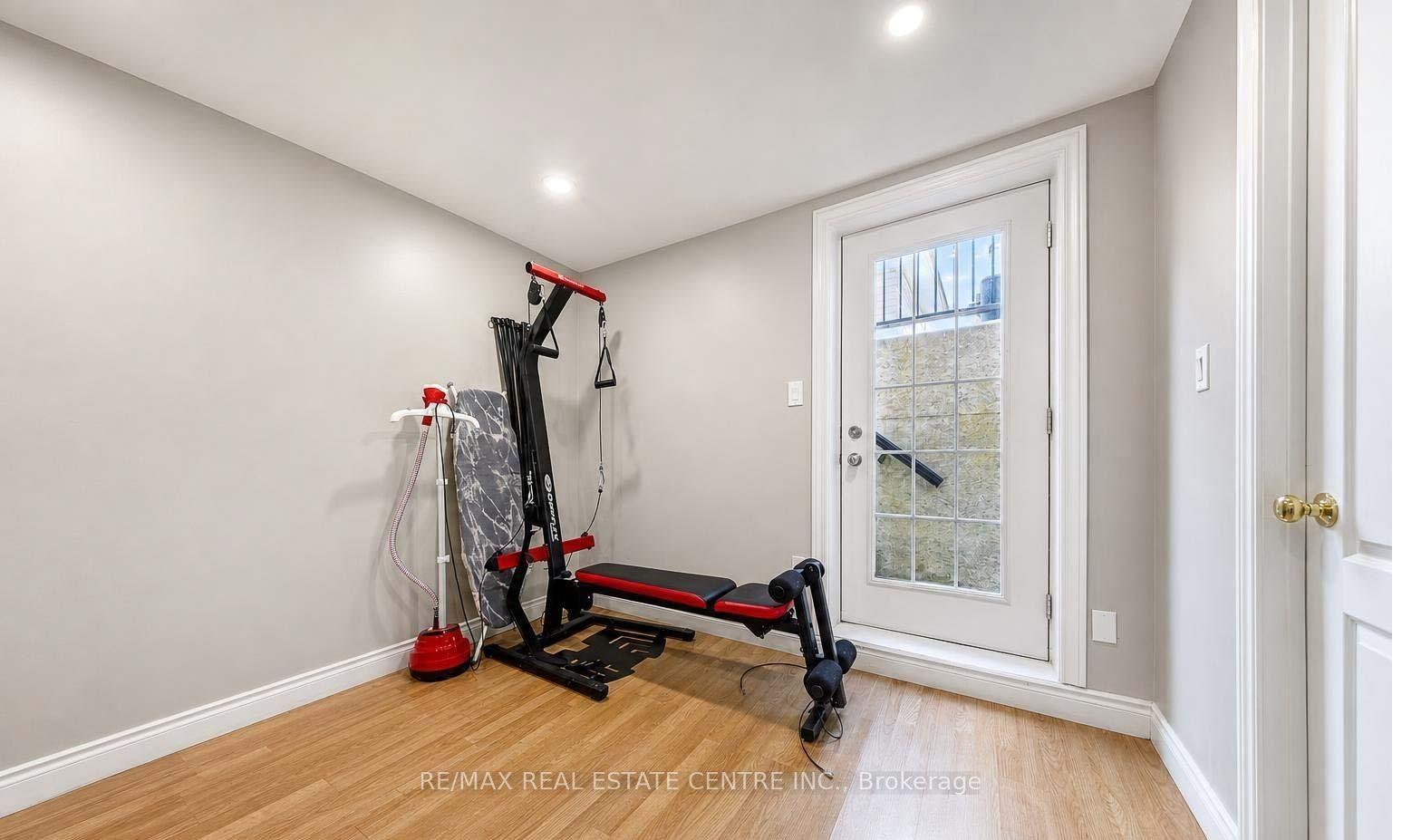 Photo 27 of 764 Avocado Crescent, Mississauga, Meadowvale Village — HOMEH