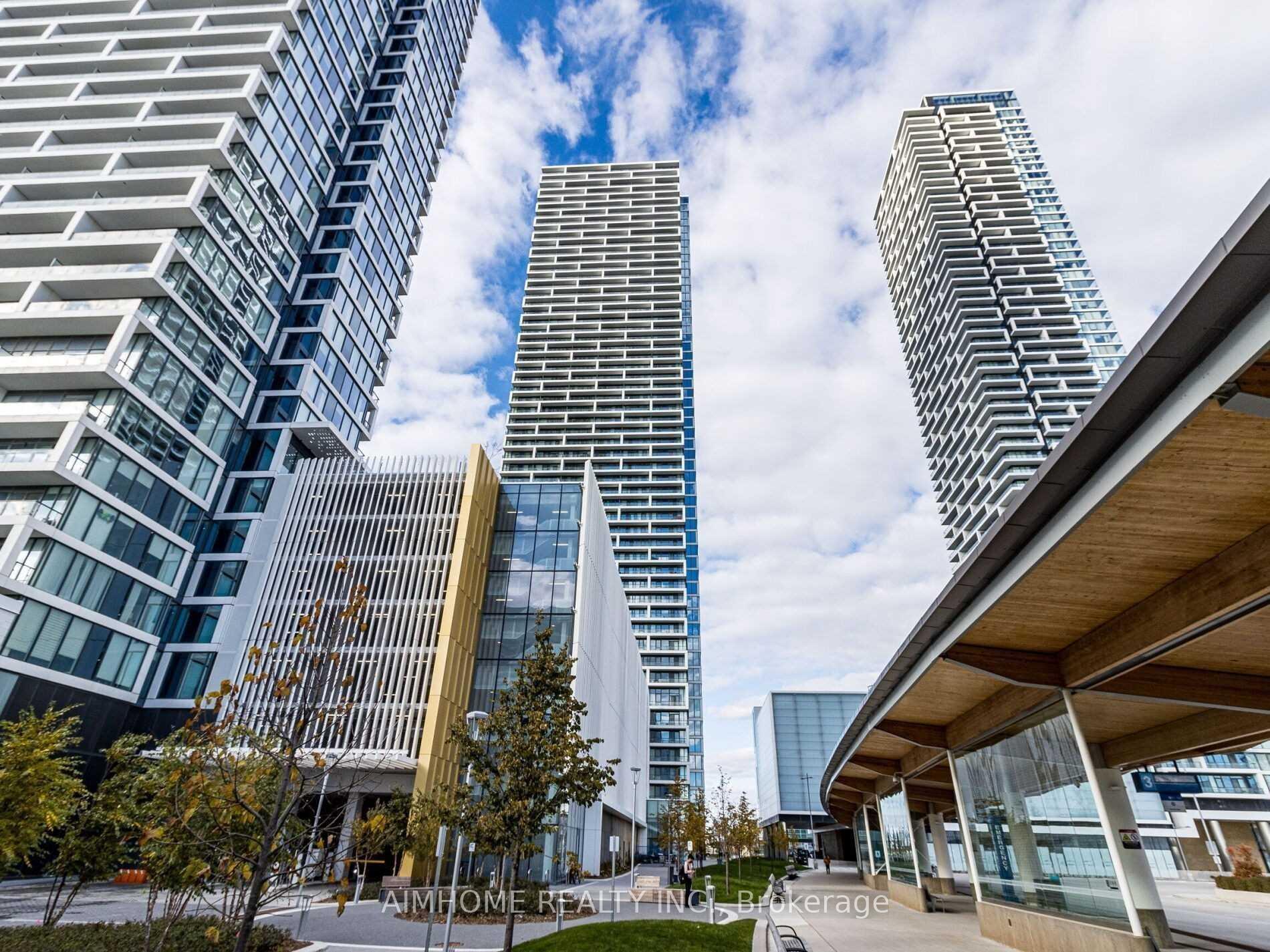 Front of Unit 3806, 898 Portage Parkway