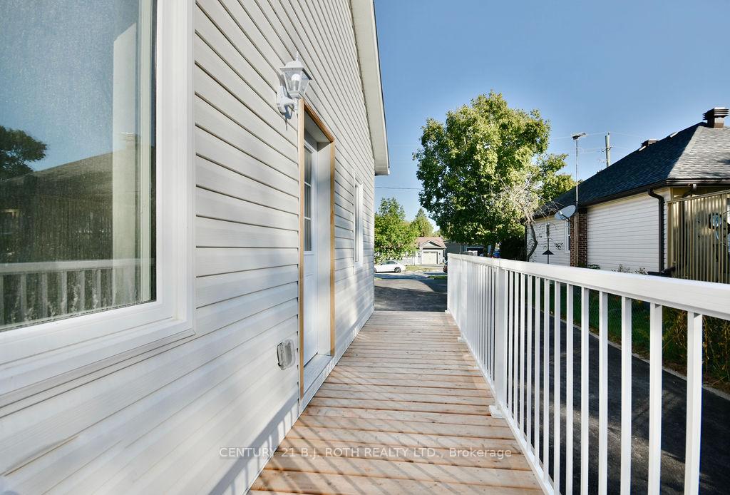 Photo 12 of UPPER97 Queen Street, Barrie, Codrington — HOMEH