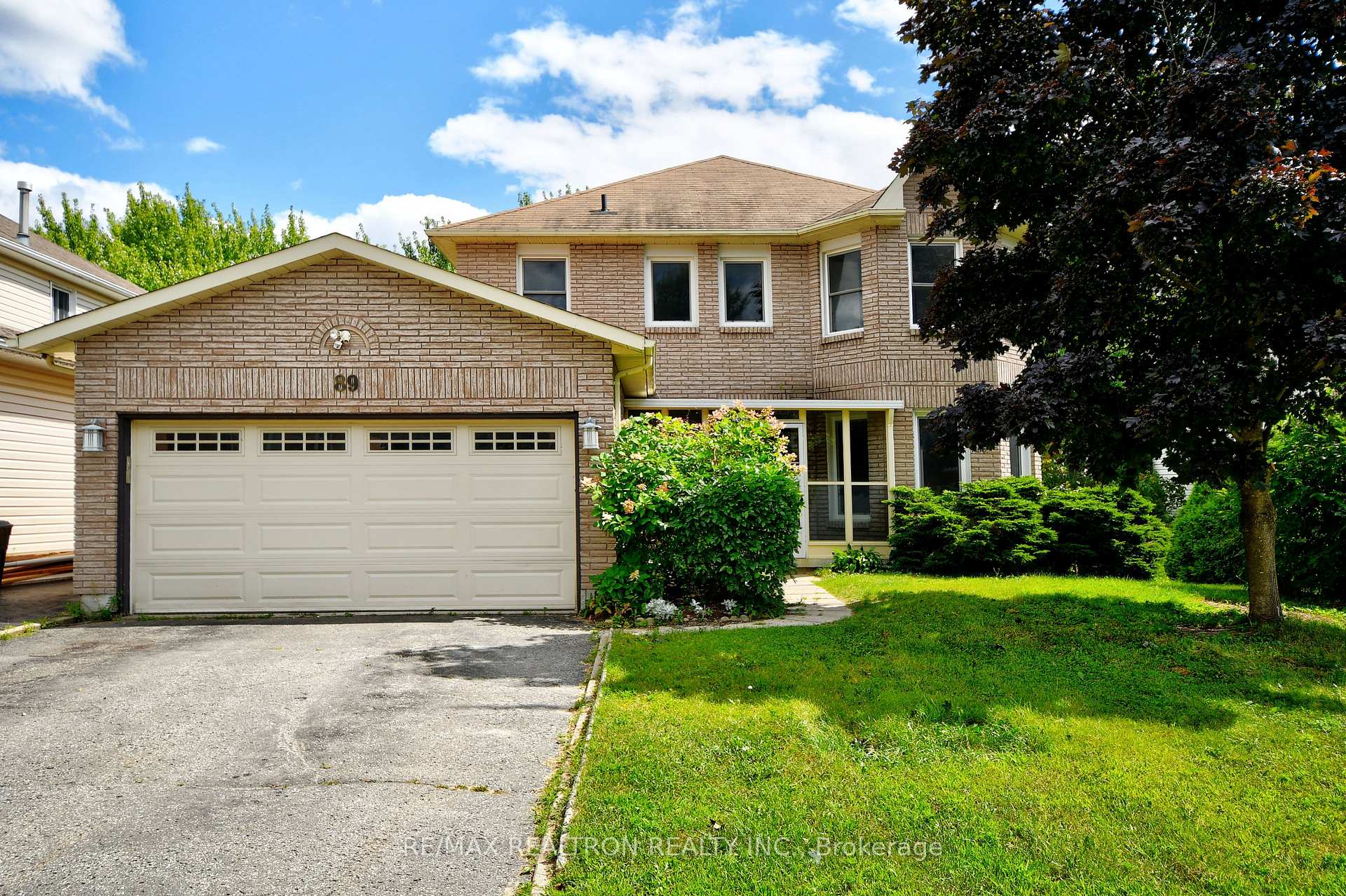Photo 1 of 89 Browning Trail, Barrie, Letitia Heights — HOMEH