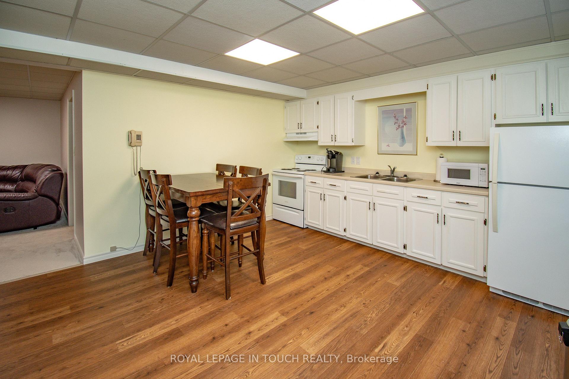 Photo 23 of 446 Con 11 east Road, Tiny, Rural Tiny — HOMEH