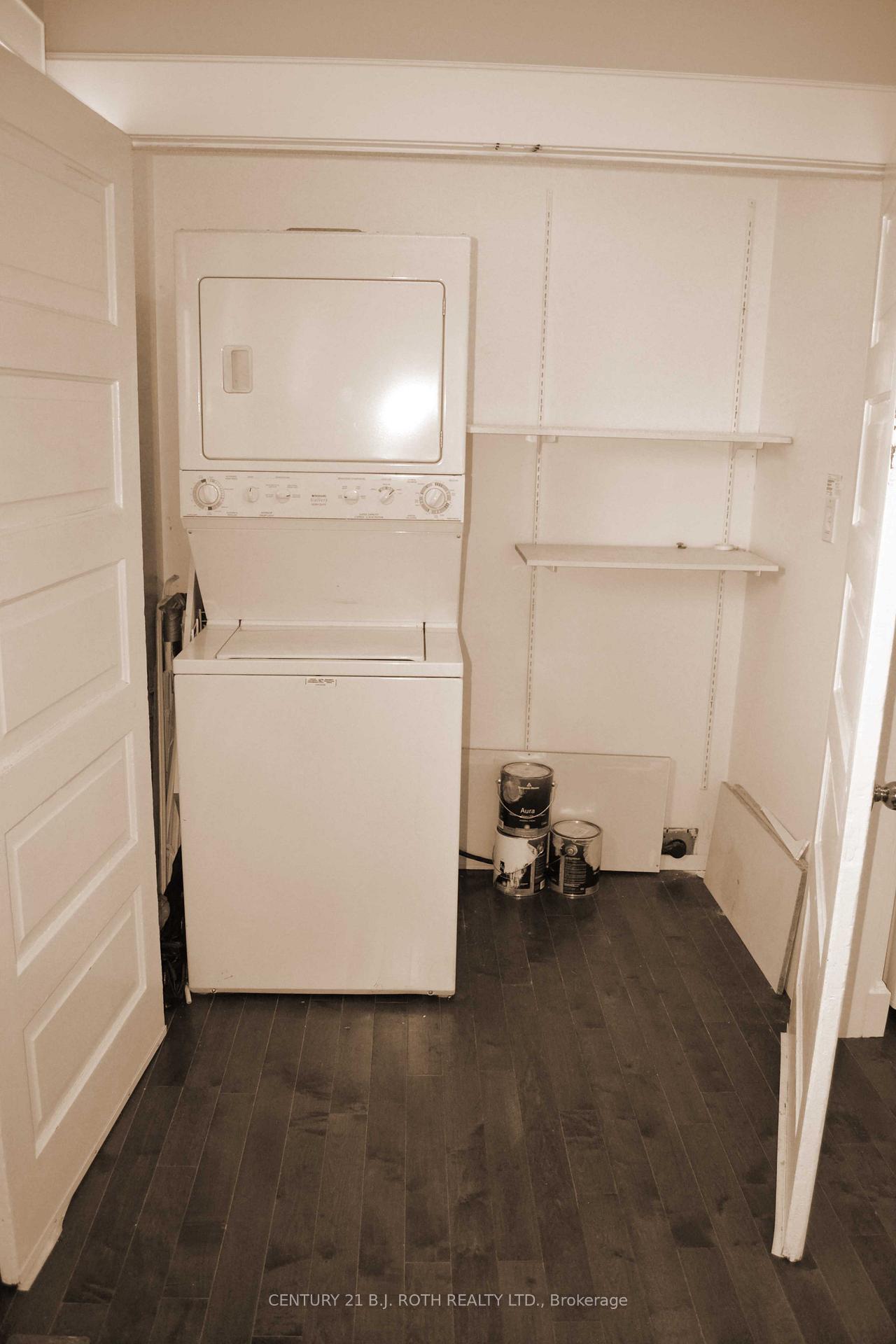 Photo 7 of 52 Holgate Street, Barrie, Allandale — HOMEH