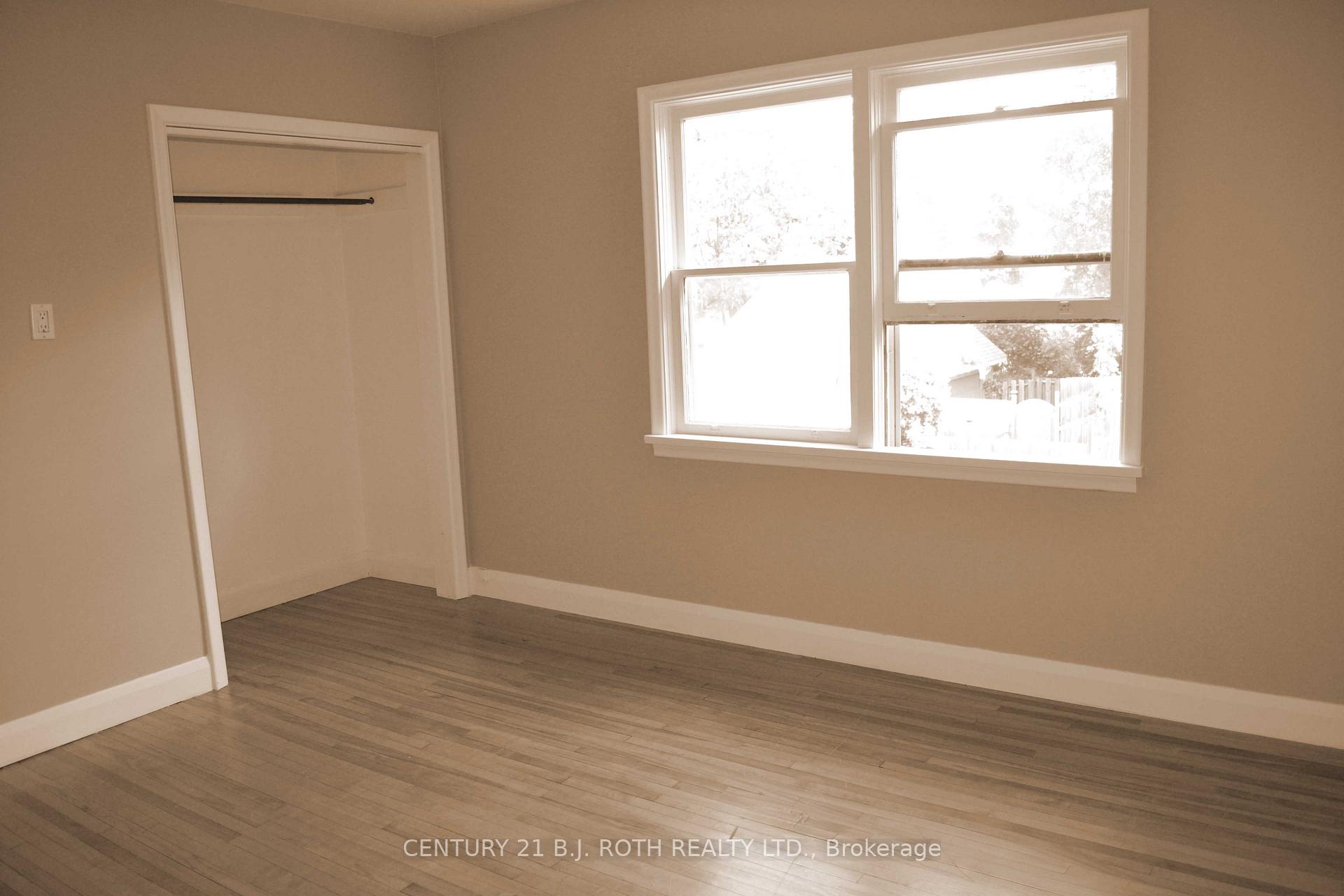 Photo 19 of 52 Holgate Street, Barrie, Allandale — HOMEH