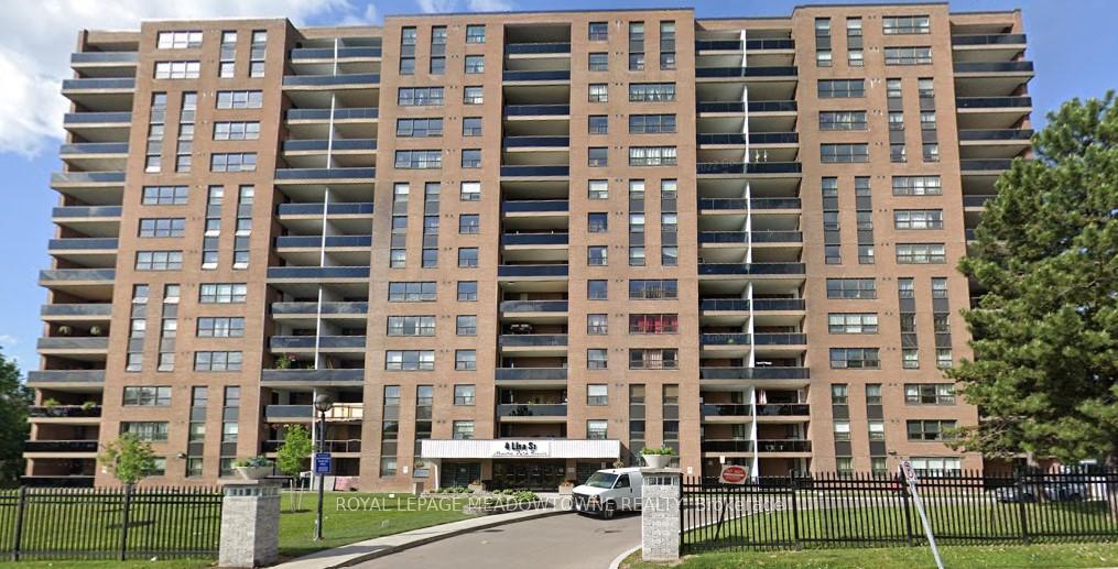 Front of Unit 103, 4 Lisa Street
