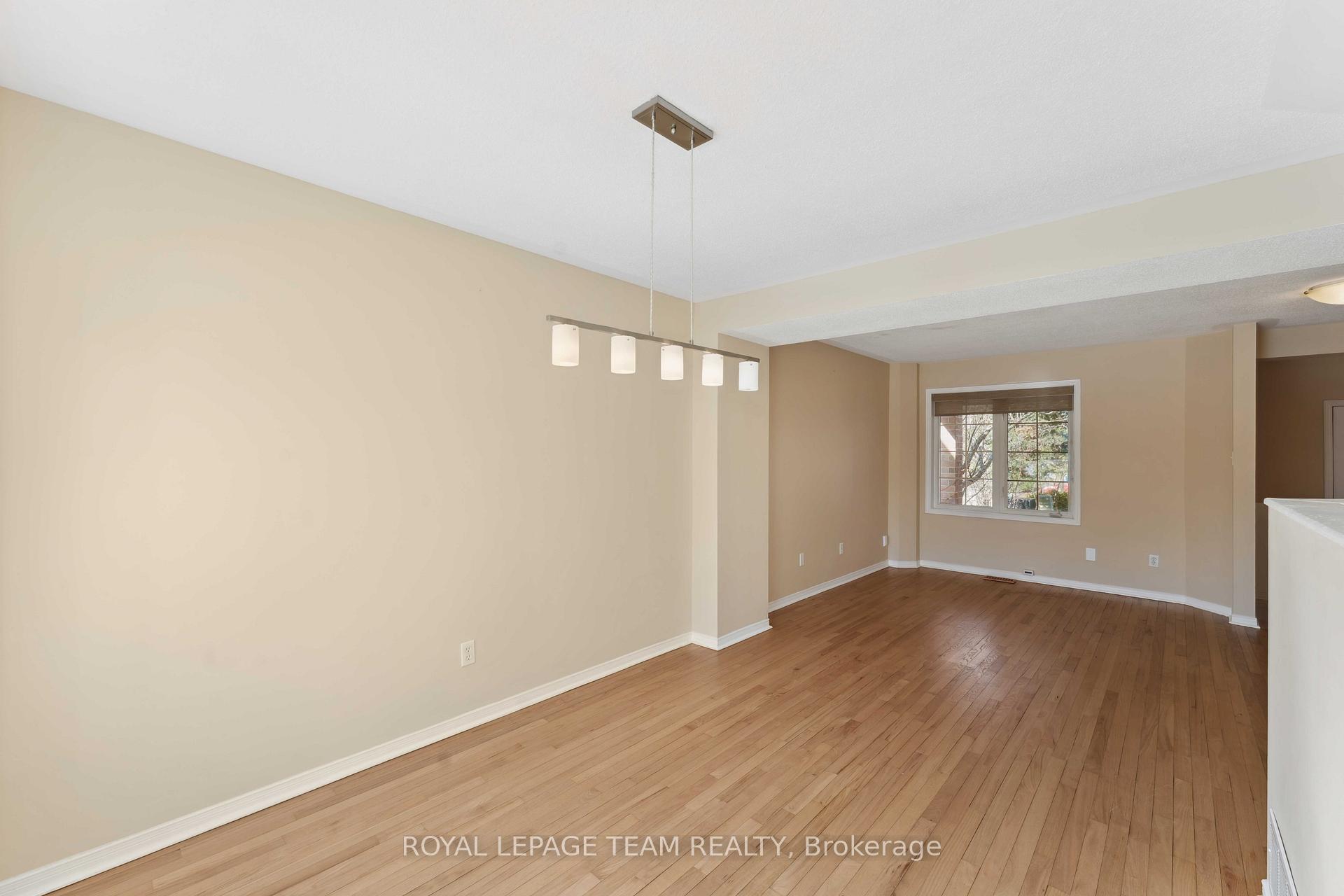 Photo 10 of 57 Sutcliffe Terrace, Ottawa, Barrhaven - Longfields — HOMEH