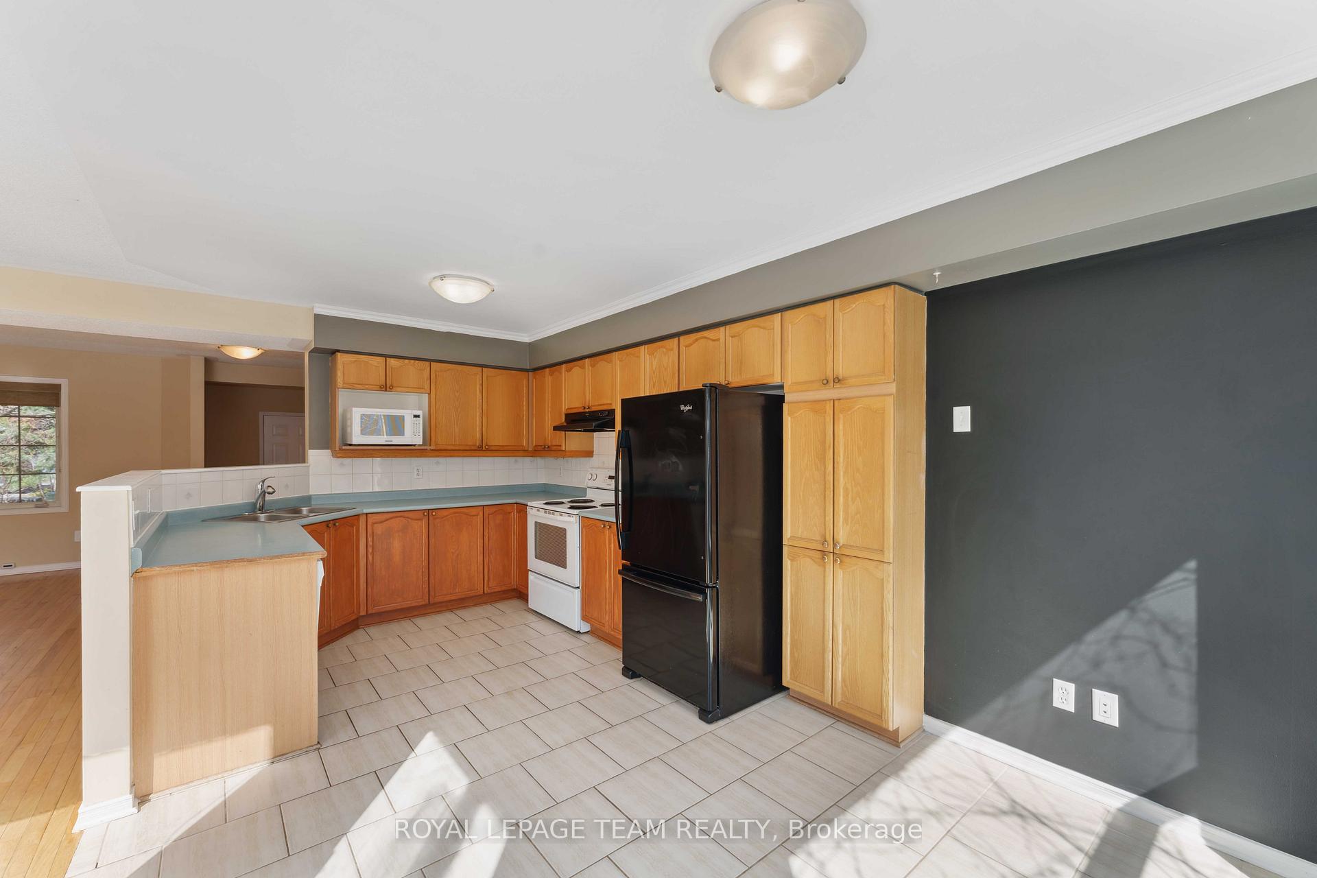 Photo 11 of 57 Sutcliffe Terrace, Ottawa, Barrhaven - Longfields — HOMEH