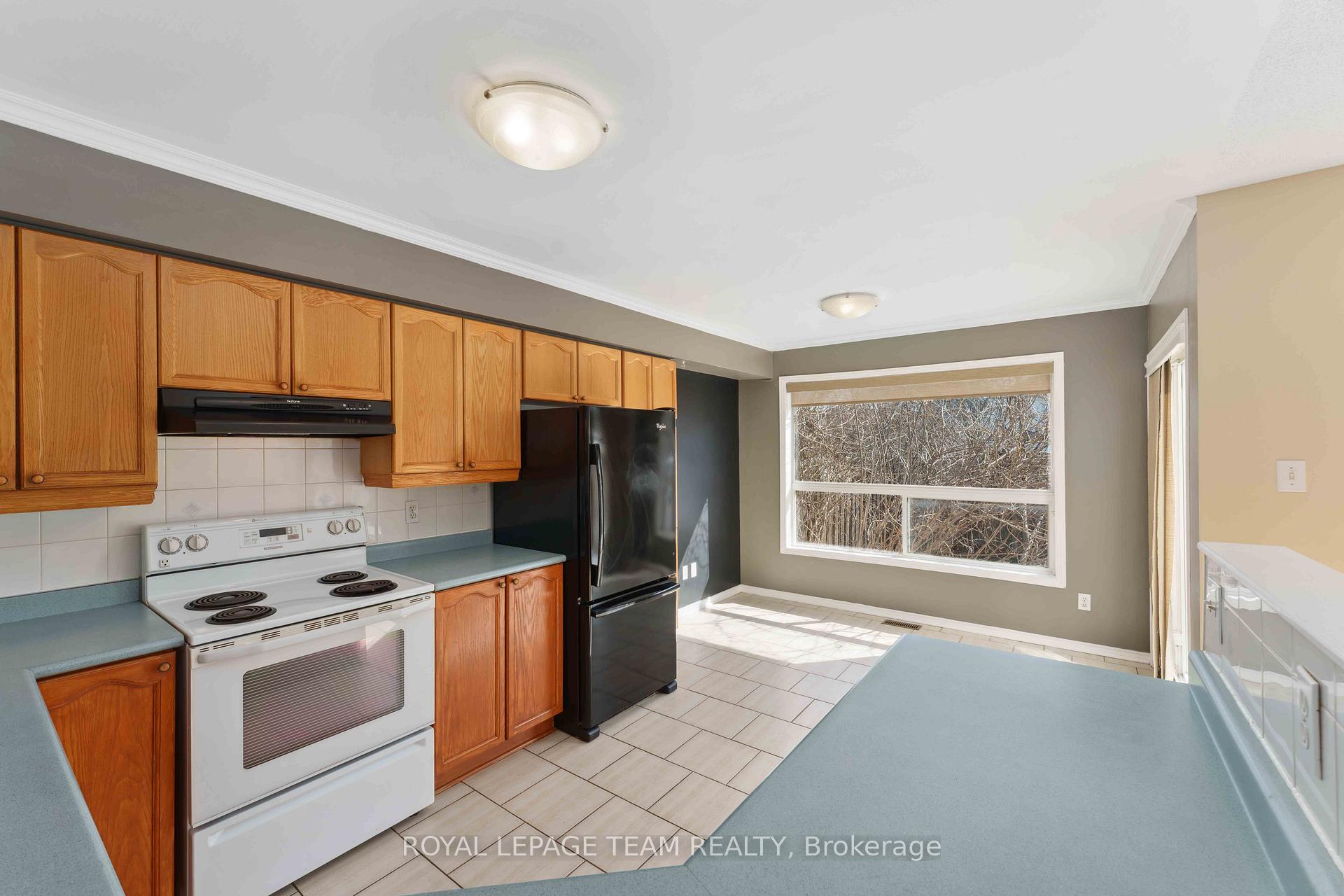 Photo 15 of 57 Sutcliffe Terrace, Ottawa, Barrhaven - Longfields — HOMEH