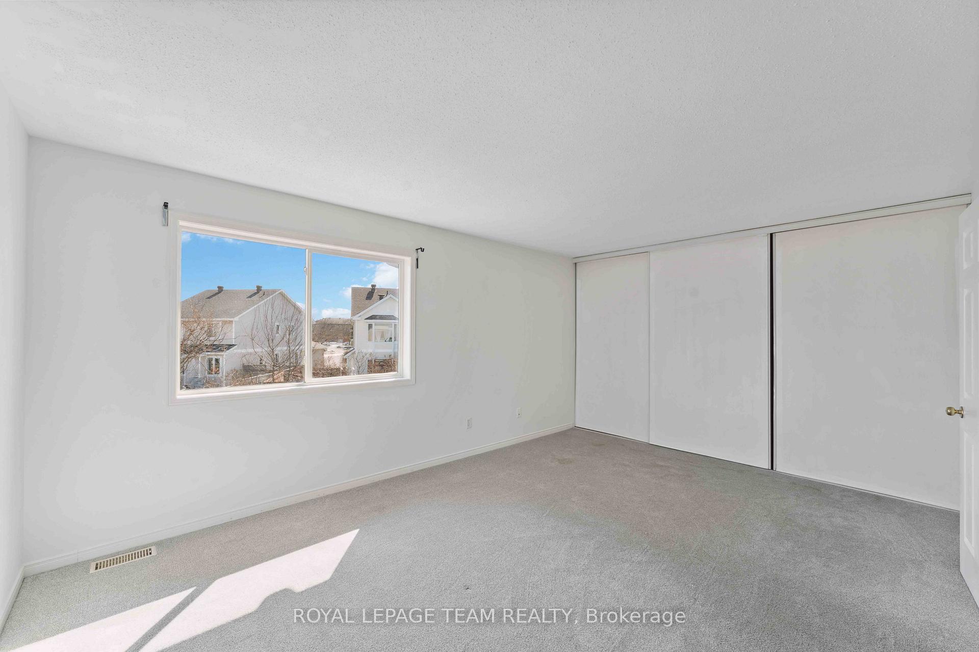 Photo 19 of 57 Sutcliffe Terrace, Ottawa, Barrhaven - Longfields — HOMEH