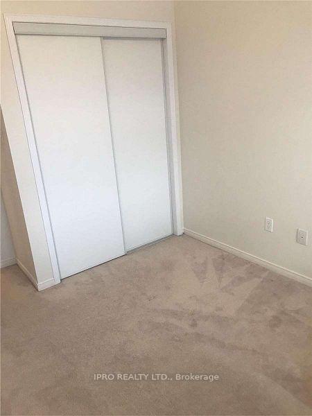 Photo 23 of Unit 8, 2563 Sixth Line, Oakville, River Oaks — HOMEH