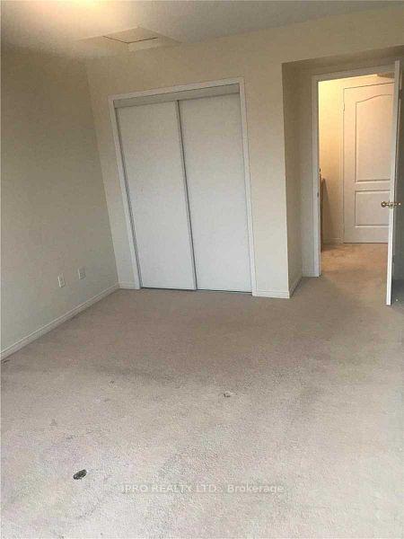 Photo 25 of Unit 8, 2563 Sixth Line, Oakville, River Oaks — HOMEH