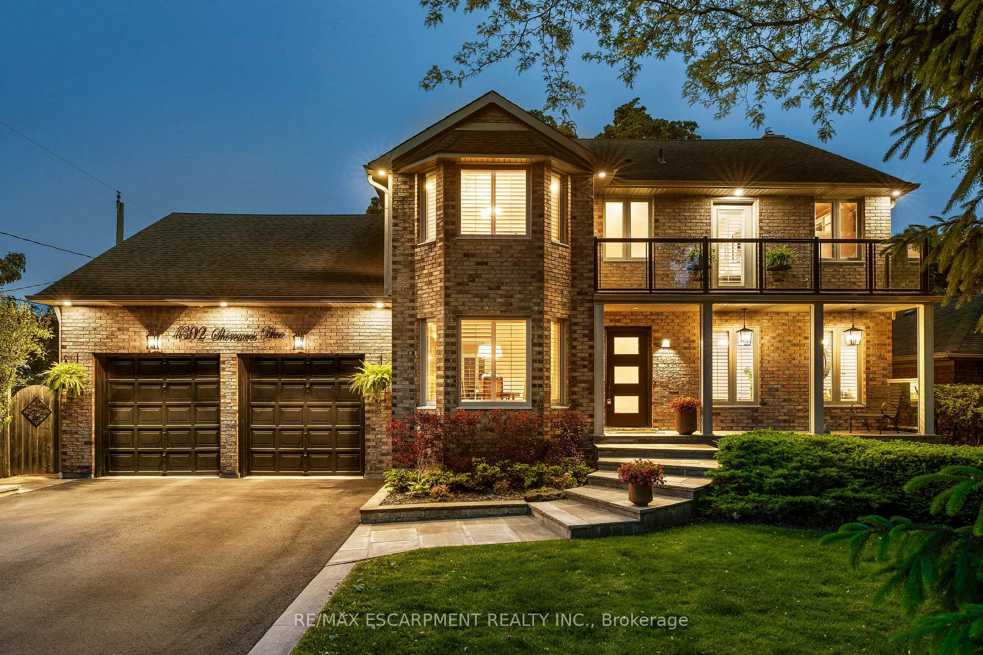 Photo 1 of 4302 Shoreacres Place, Burlington, Shoreacres — HOMEH