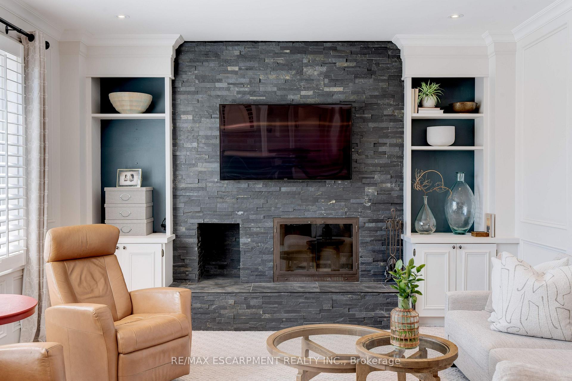 Photo 10 of 4302 Shoreacres Place, Burlington, Shoreacres — HOMEH