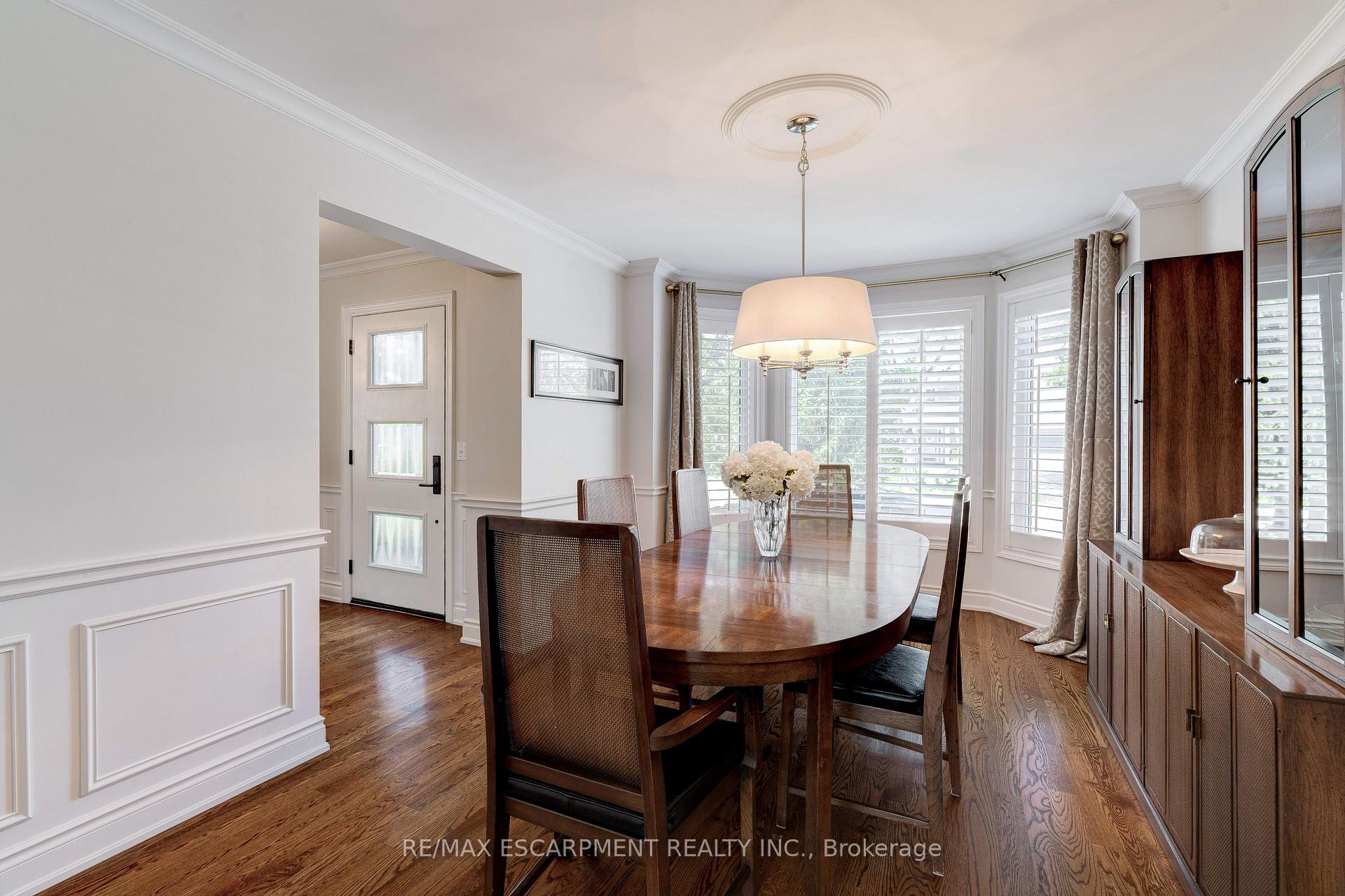 Photo 12 of 4302 Shoreacres Place, Burlington, Shoreacres — HOMEH