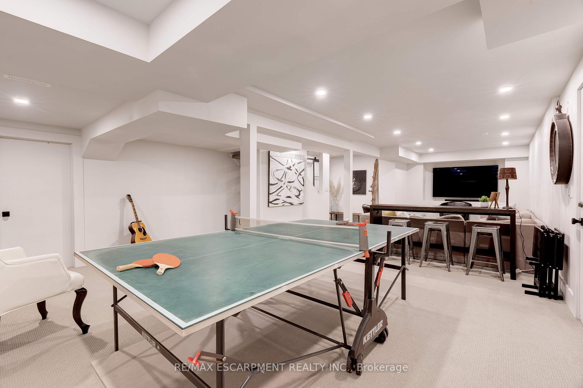 Photo 35 of 4302 Shoreacres Place, Burlington, Shoreacres — HOMEH