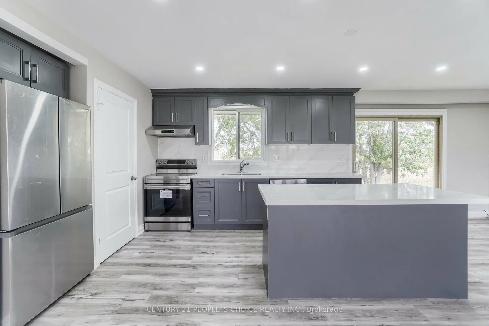 Photo 11 of 643 South Townline Road, Hamilton, Stoney Creek — HOMEH