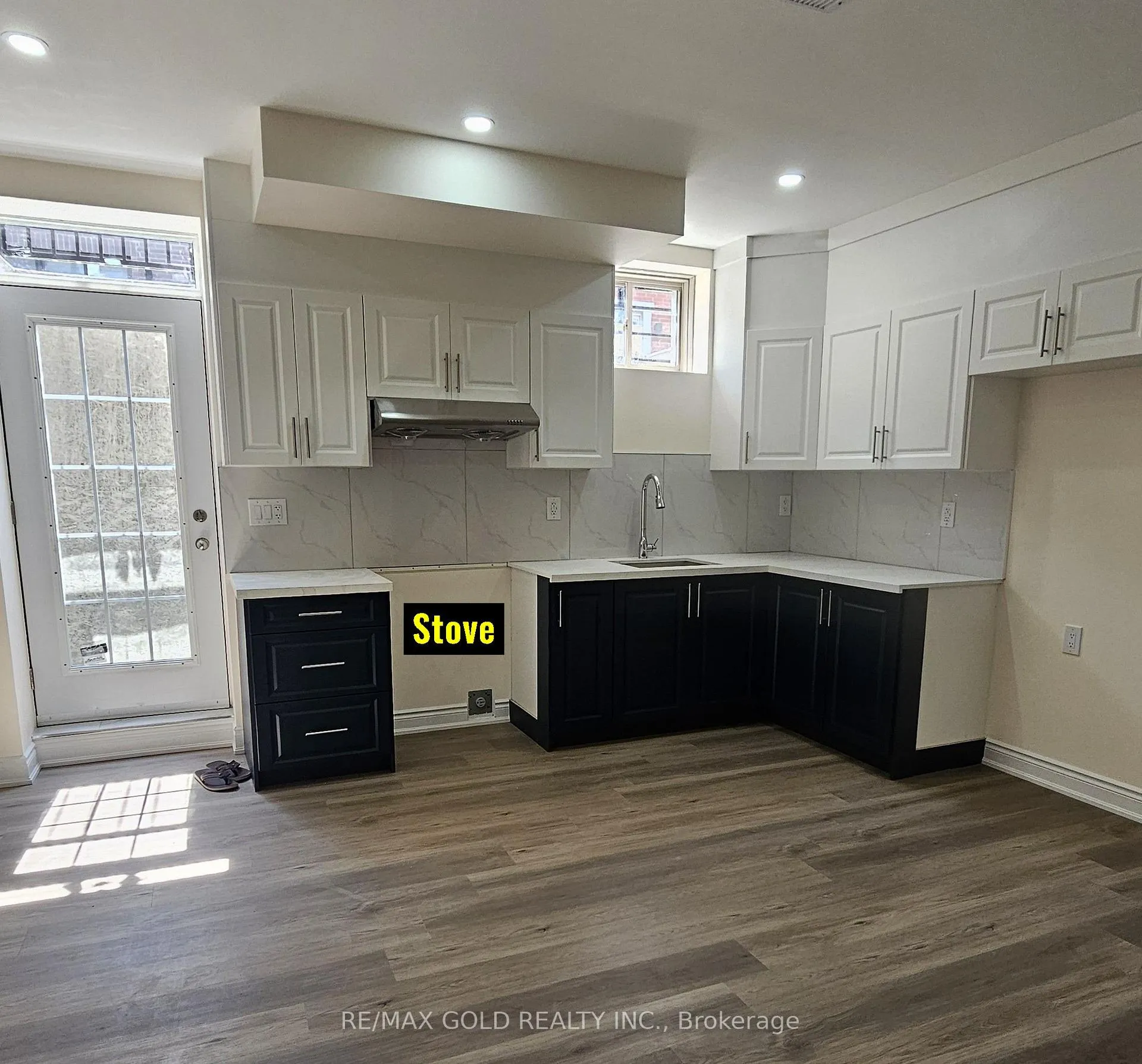 Photo 6 of Unit Bsmnt #2, 27 Lippa Drive, Caledon, Rural Caledon — HOMEH
