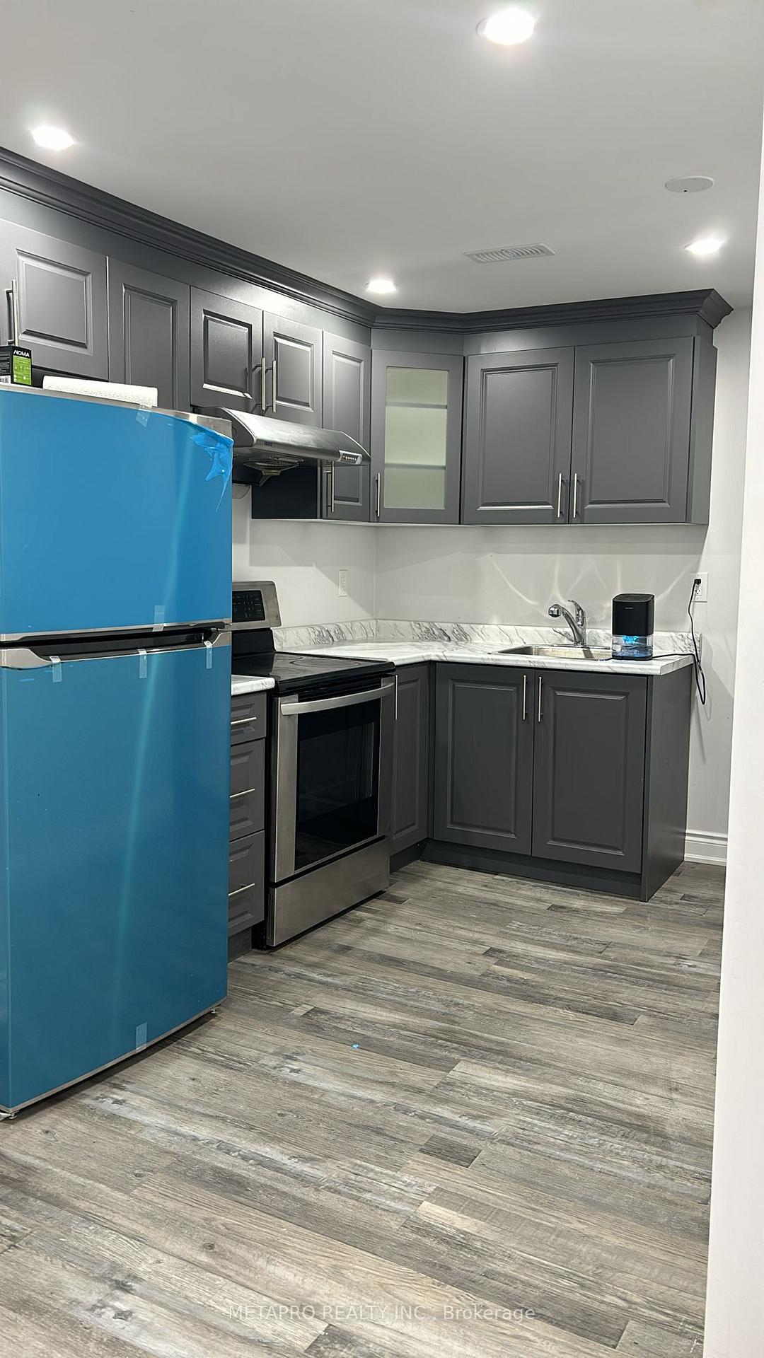 Photo 2 of Unit Basemnt, 12 Cowan Road, Brampton, Brampton West — HOMEH