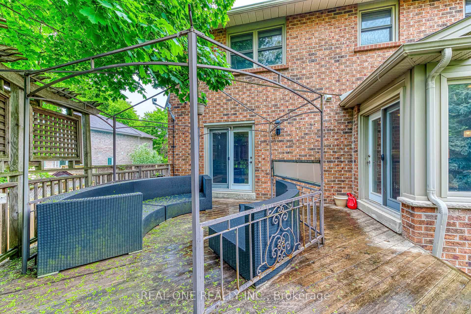 Photo 37 of 1236 Woodview Drive, Oakville, Glen Abbey — HOMEH