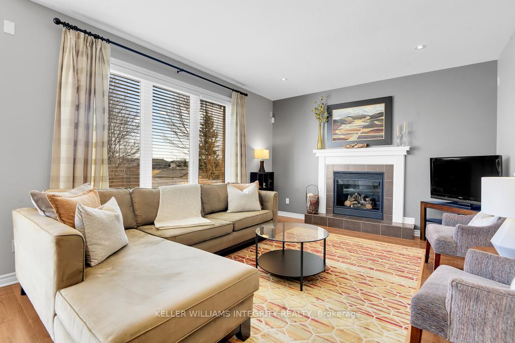 Photo 14 of 711 Vermillion Drive, Ottawa, Riverside South/Gloucester Glen — HOMEH