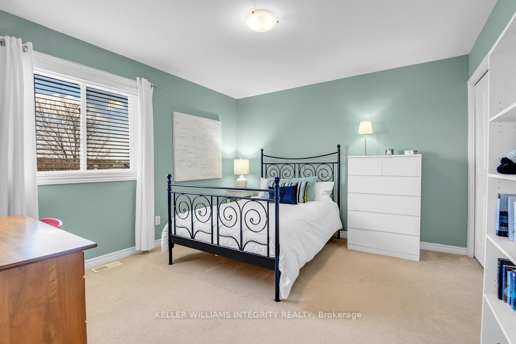 Photo 25 of 711 Vermillion Drive, Ottawa, Riverside South/Gloucester Glen — HOMEH
