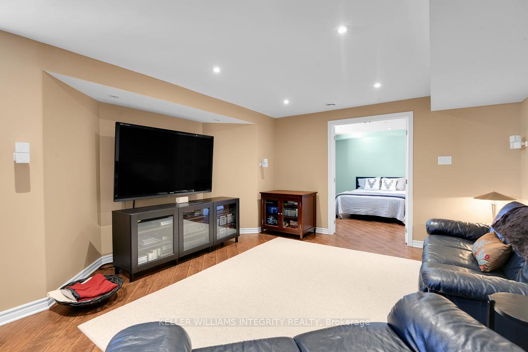 Photo 29 of 711 Vermillion Drive, Ottawa, Riverside South/Gloucester Glen — HOMEH