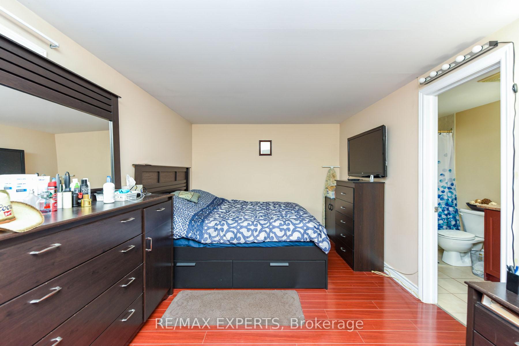 Photo 9 of Unit 24, 9 Kendleton Drive, Etobicoke, Mount Olive-Silverstone-Jamestown — HOMEH