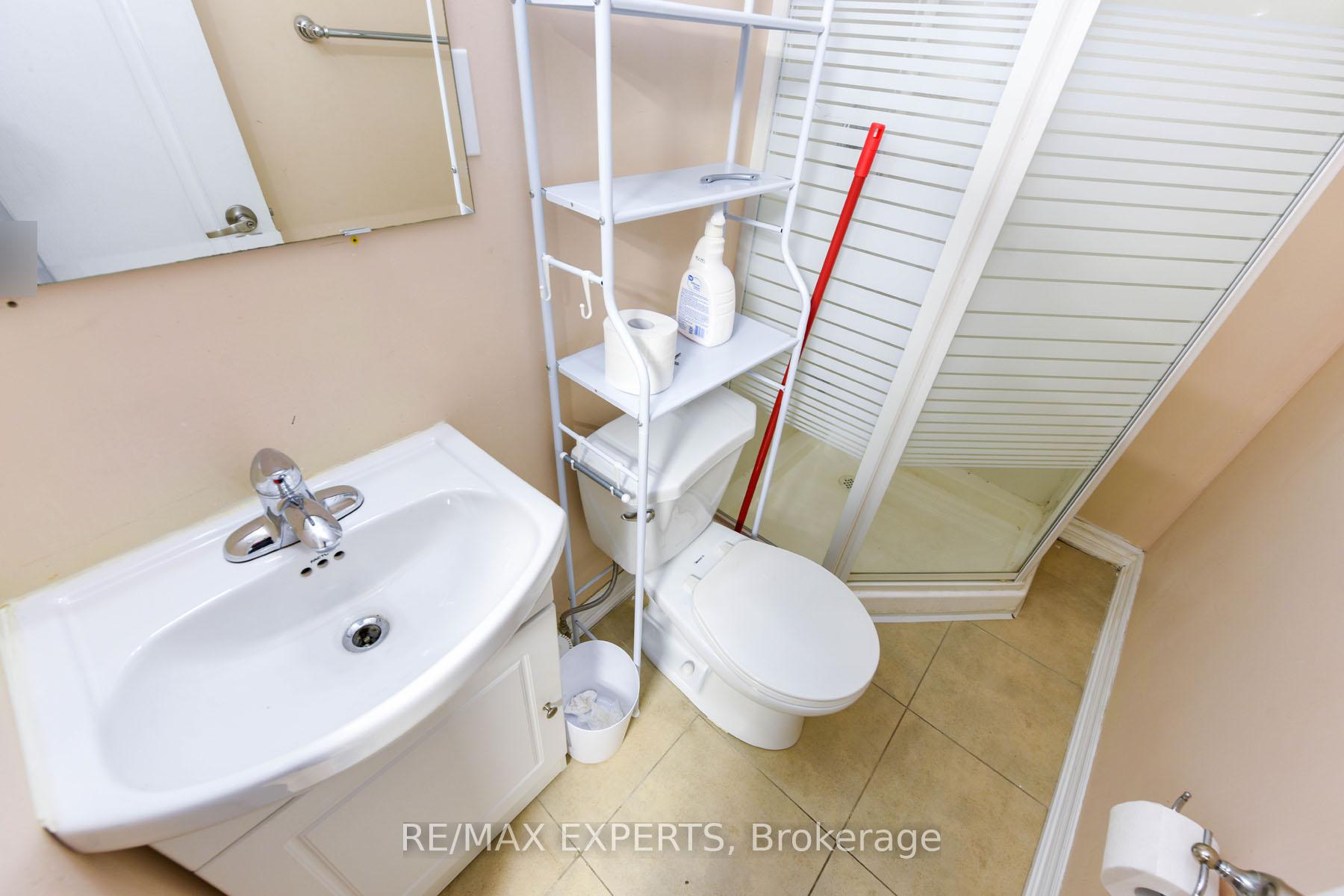Photo 14 of Unit 24, 9 Kendleton Drive, Etobicoke, Mount Olive-Silverstone-Jamestown — HOMEH