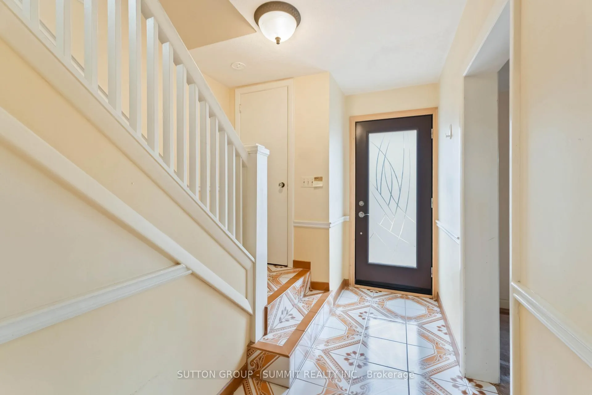 Photo 4 of 115 West 32nd Street, Hamilton, Westcliffe — HOMEH