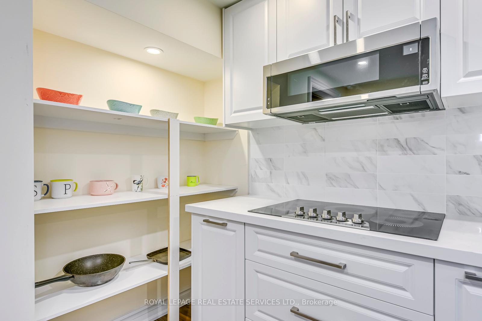 Photo 13 of 259 Martindale Avenue, Oakville, College Park — HOMEH