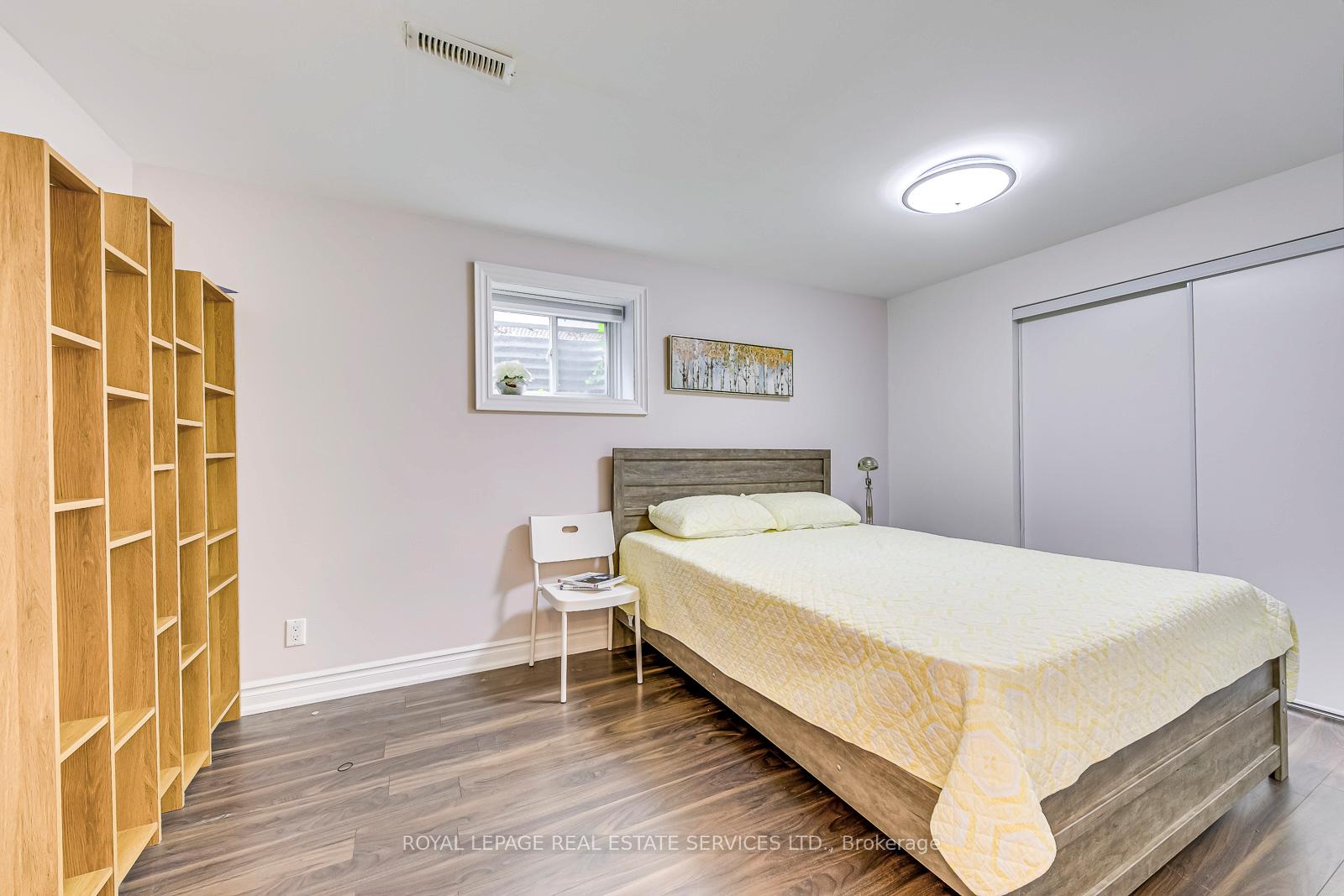 Photo 14 of 259 Martindale Avenue, Oakville, College Park — HOMEH