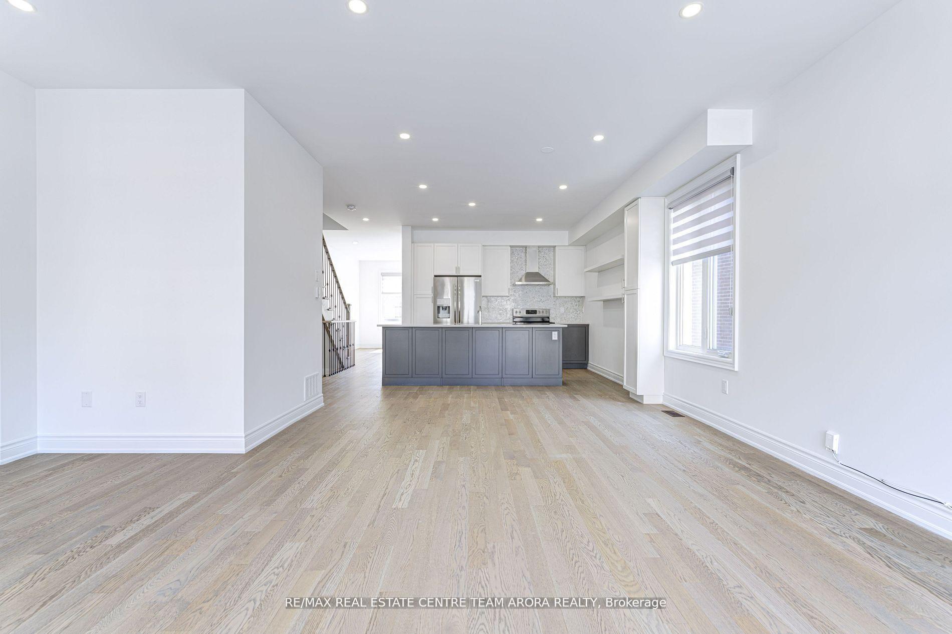 Photo 16 of 8585 Financial Drive, Brampton, Bram West — HOMEH