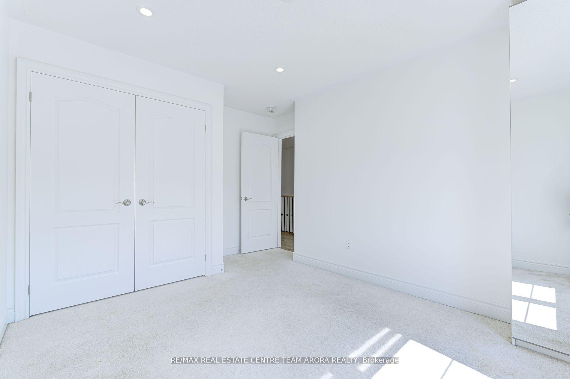 Photo 33 of 8585 Financial Drive, Brampton, Bram West — HOMEH