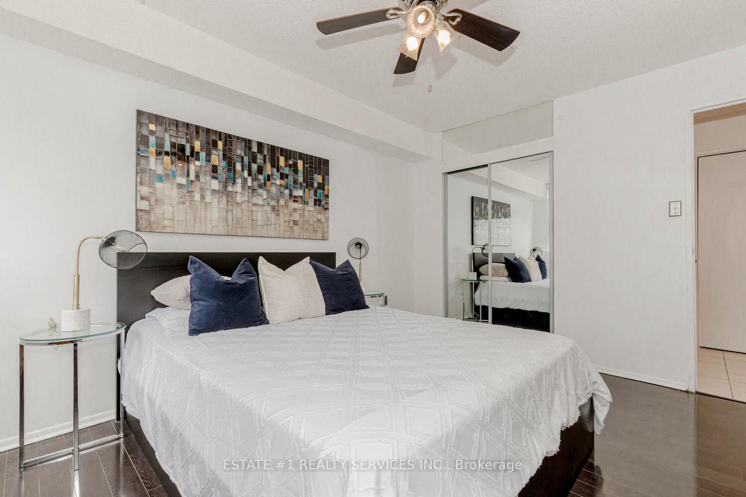 Photo 27 of Unit 802, 3590 Kaneff Crescent, Mississauga, Mississauga Valleys — HOMEH