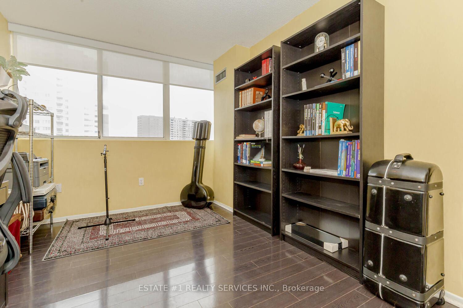 Photo 31 of Unit 802, 3590 Kaneff Crescent, Mississauga, Mississauga Valleys — HOMEH