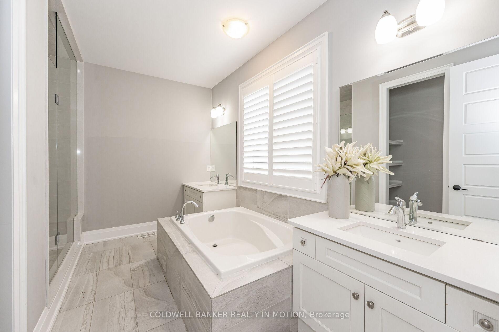 Photo 12 of 145 Wheat Boom Drive, Oakville, Glenorchy — HOMEH