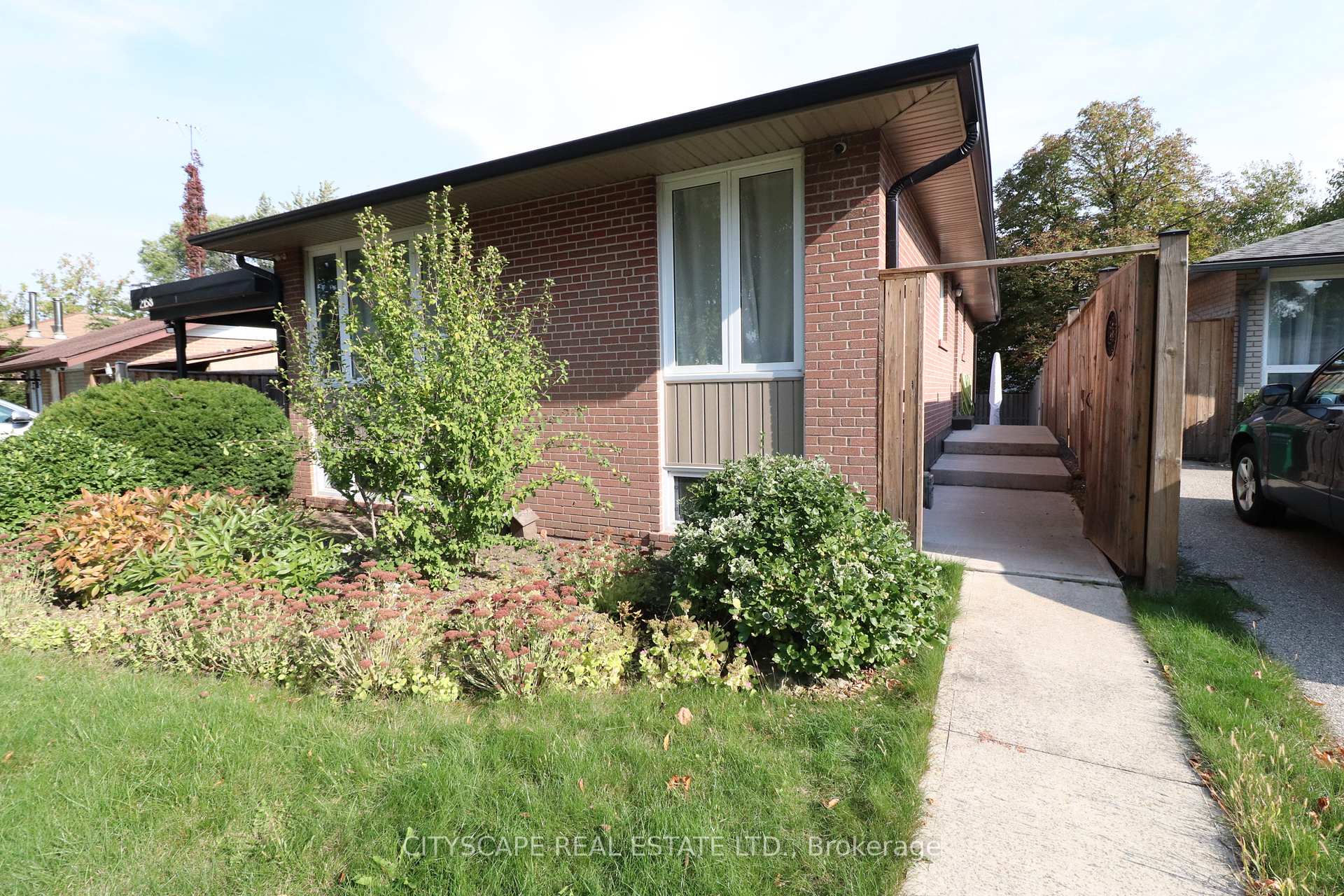 Photo 29 of Unit bsmt, 2158 Truscott Drive, Mississauga, Southdown — HOMEH