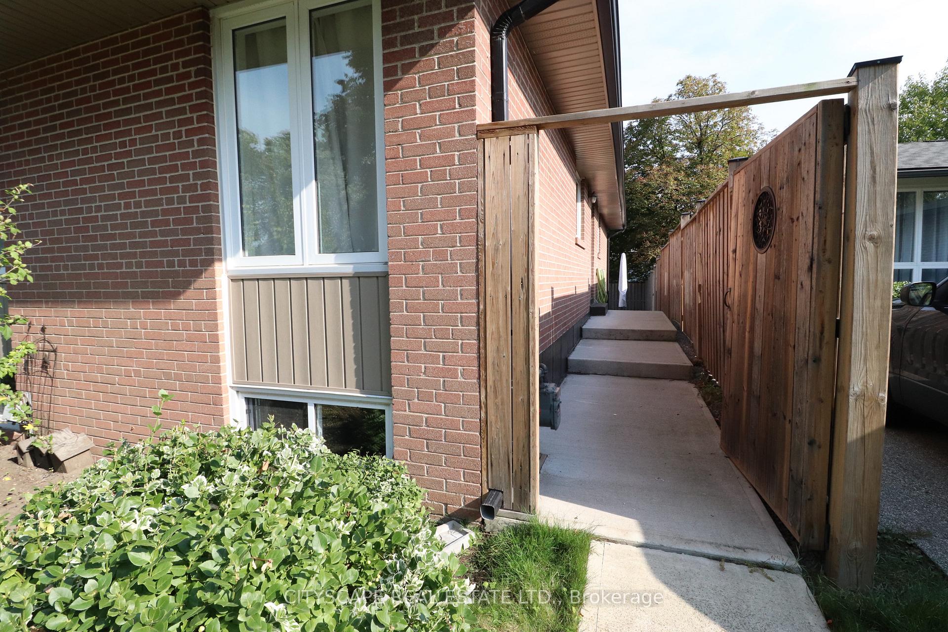 Photo 30 of Unit bsmt, 2158 Truscott Drive, Mississauga, Southdown — HOMEH