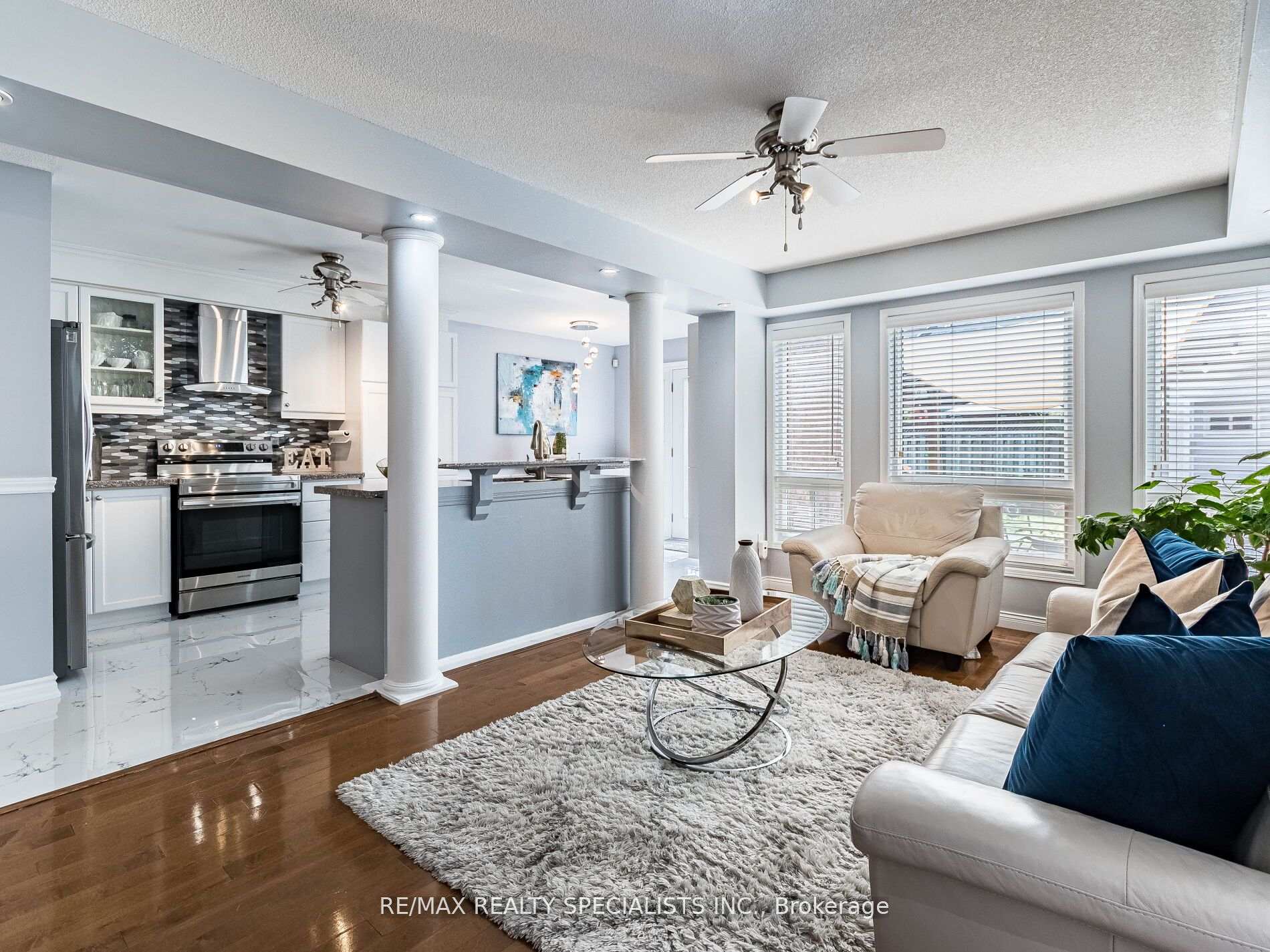 Photo 9 of 87 Porchlight Road, Brampton, Fletcher's Creek Village — HOMEH