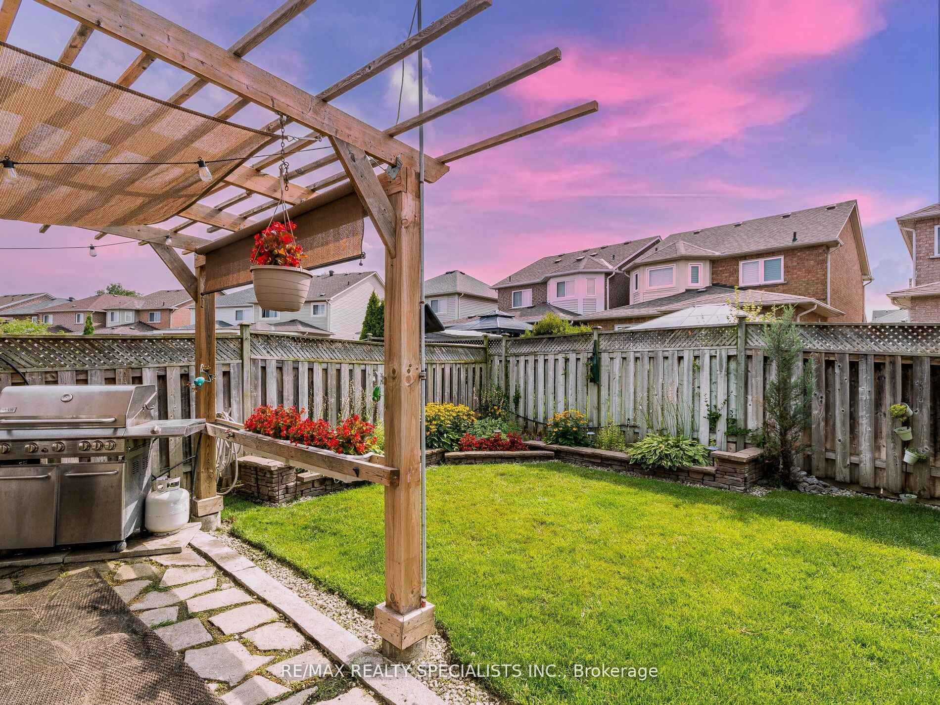Photo 37 of 87 Porchlight Road, Brampton, Fletcher's Creek Village — HOMEH