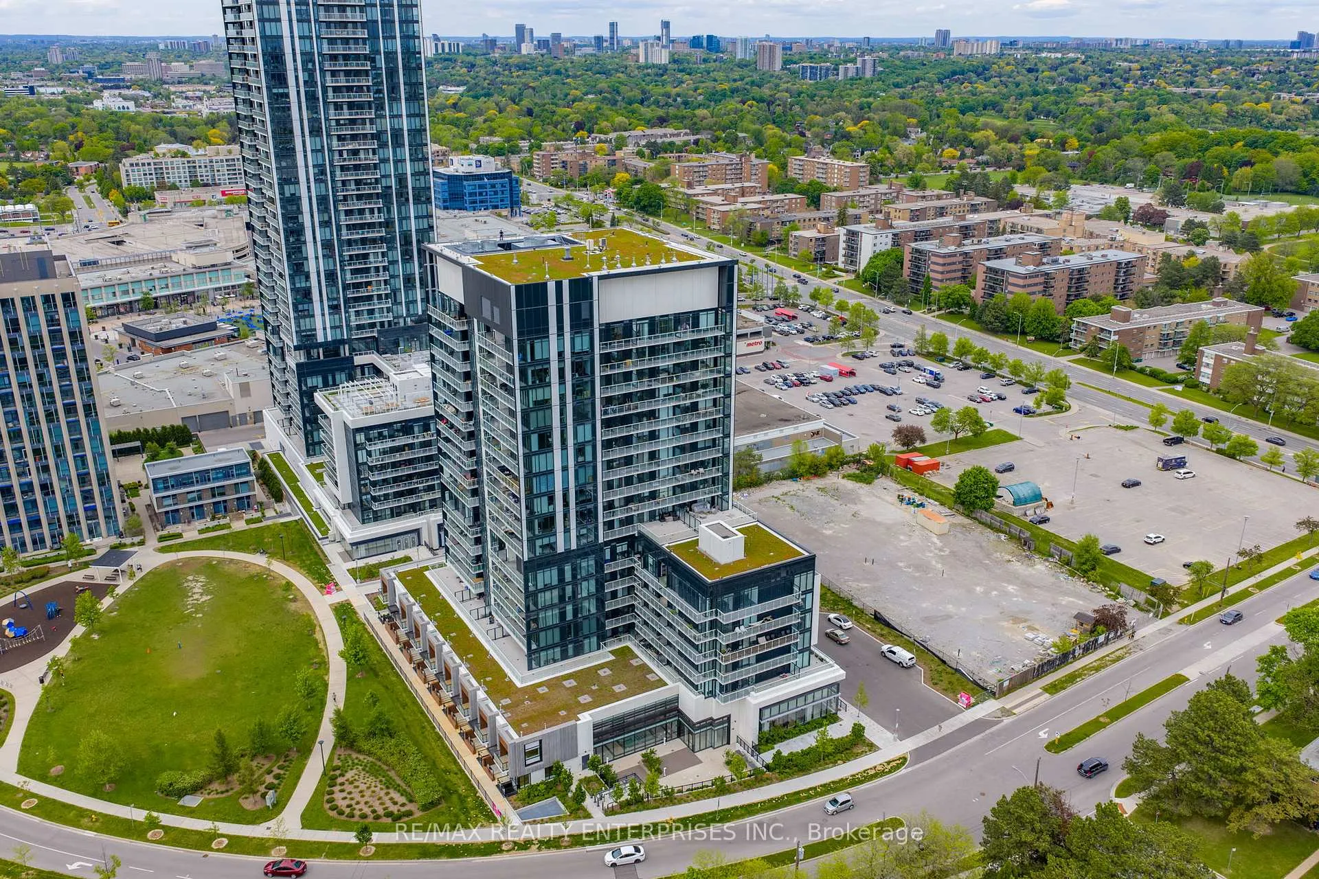 Front of Unit 338, 20 O'Neill Road